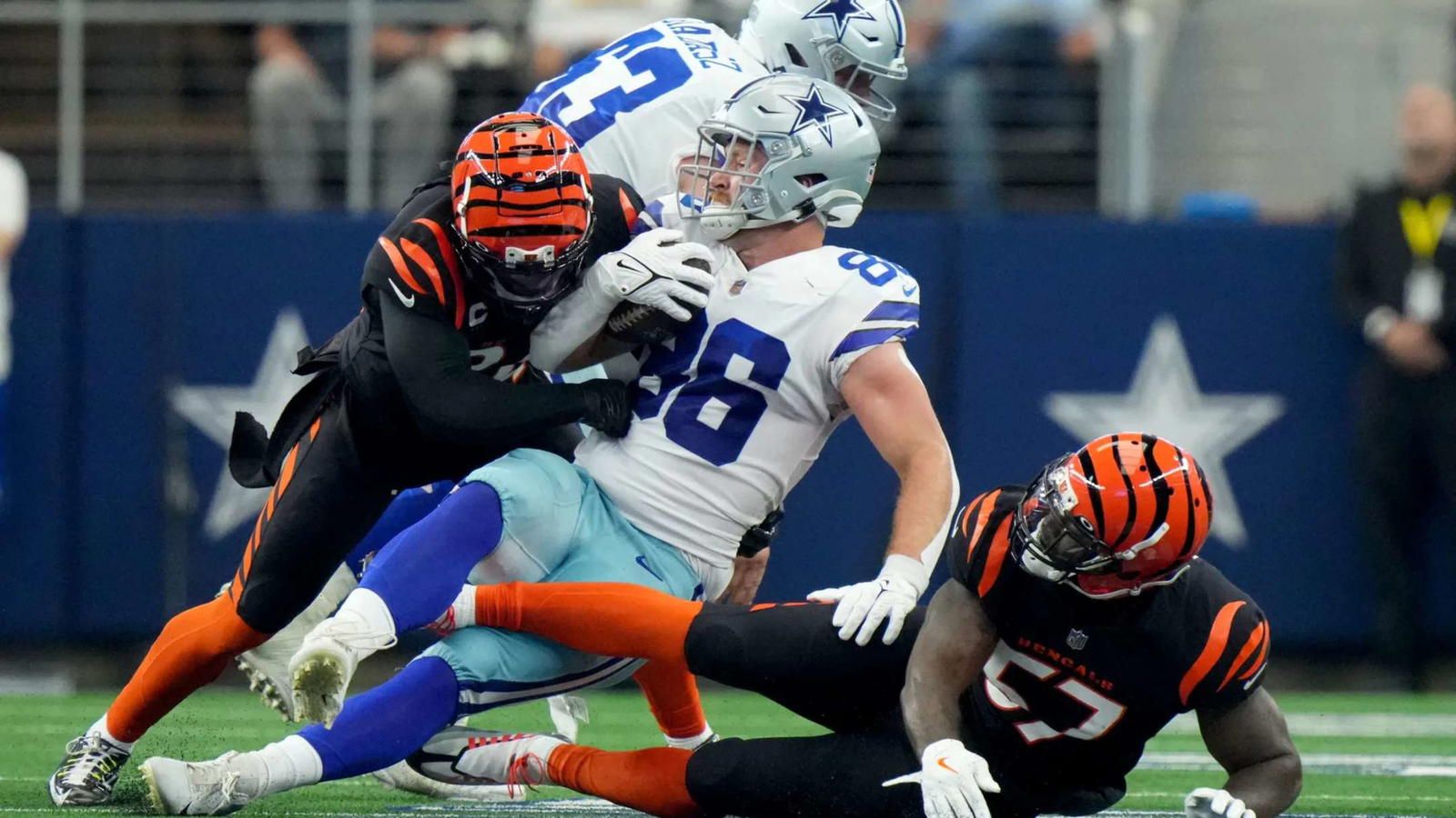 1600x900 Dalton Schultz Knee Injury: Cowboys Sign Another TE Ahead of Eagles Game