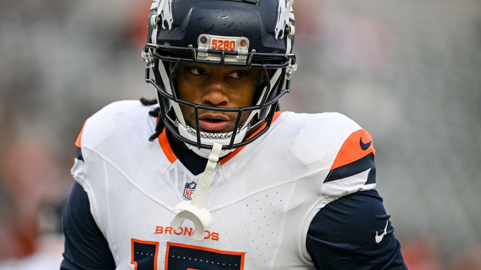1600x900 Broncos OLB Nik Bonitto now calling himself a 'bloodhound'