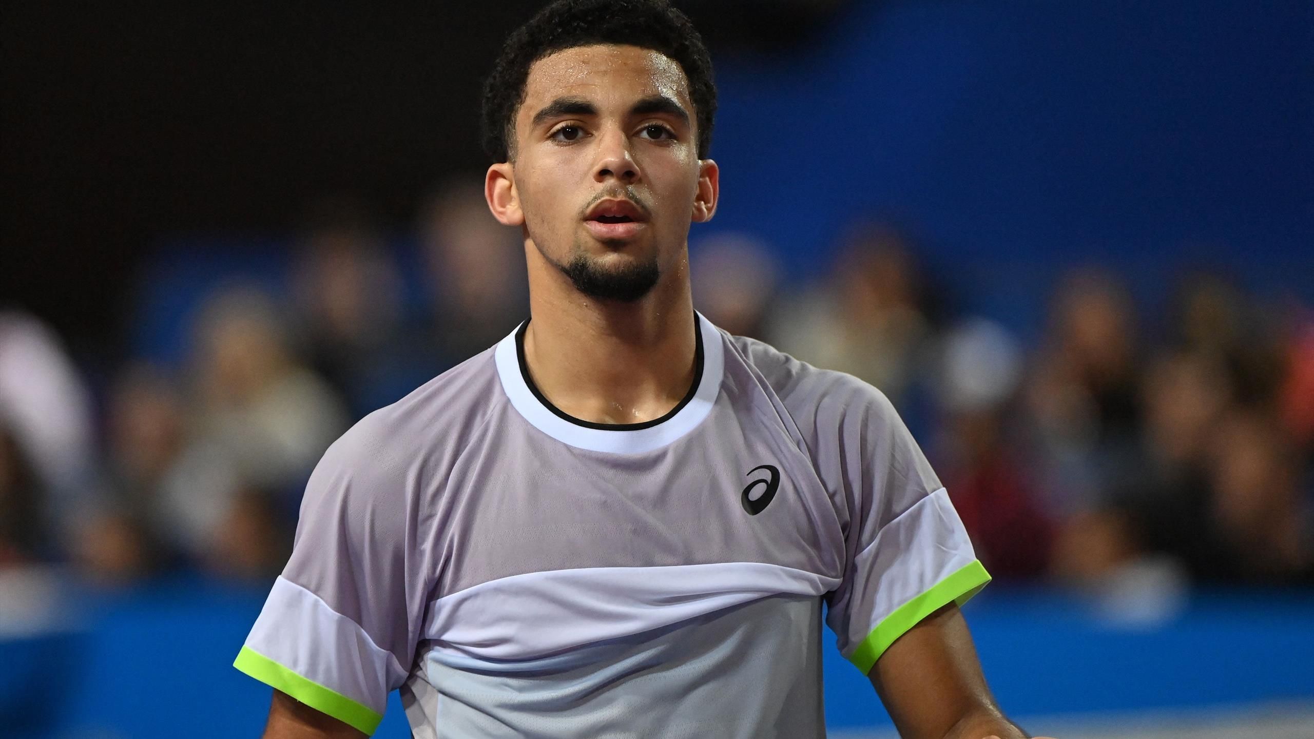 2560x1440 I will remember this forever' Arthur Fils makes history as youngest champion at Lyon Open