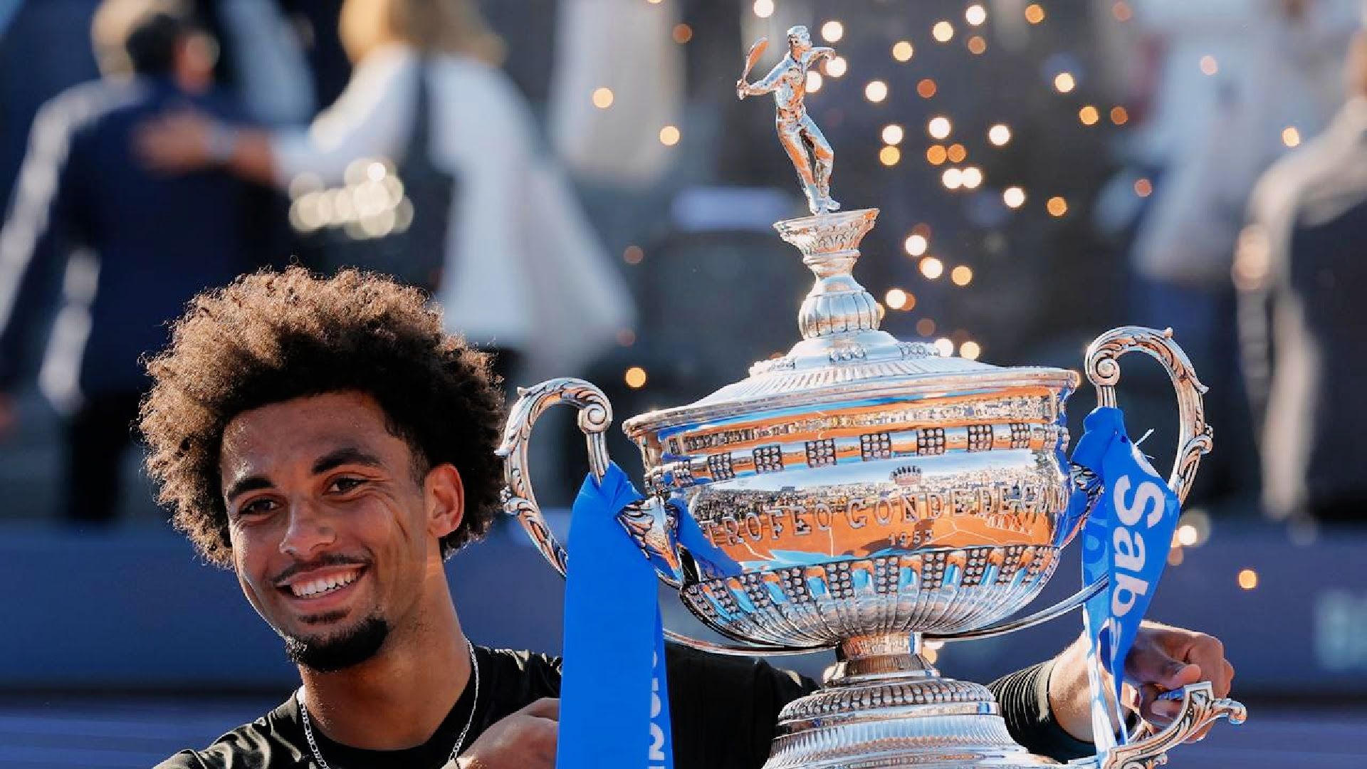1920x1080 Fils & Shelton win titles on clay to boost Paris hopes