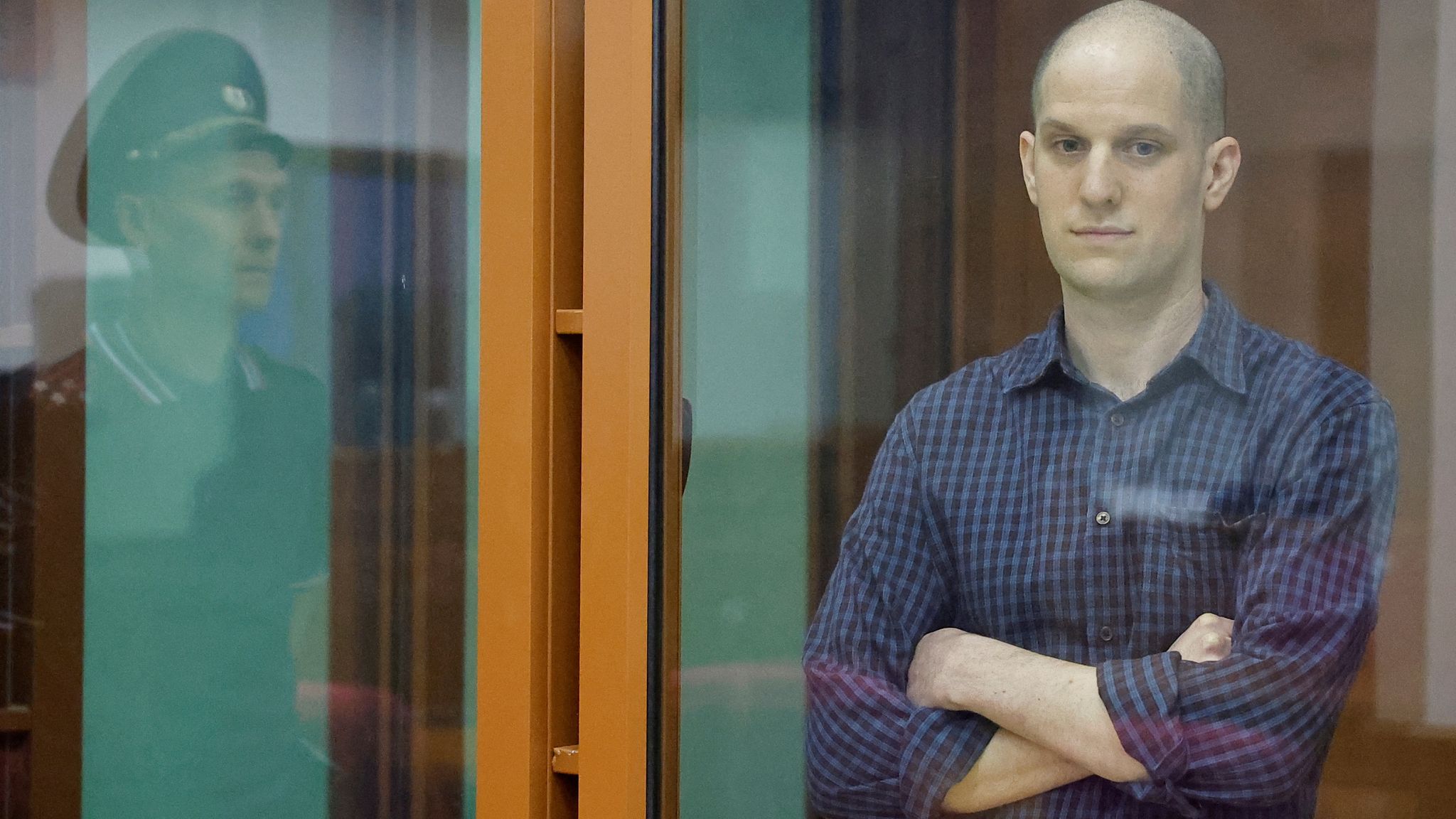 2048x1152 Evan Gershkovich: US journalist seen with shaved head as he goes on trial in Russia for spying