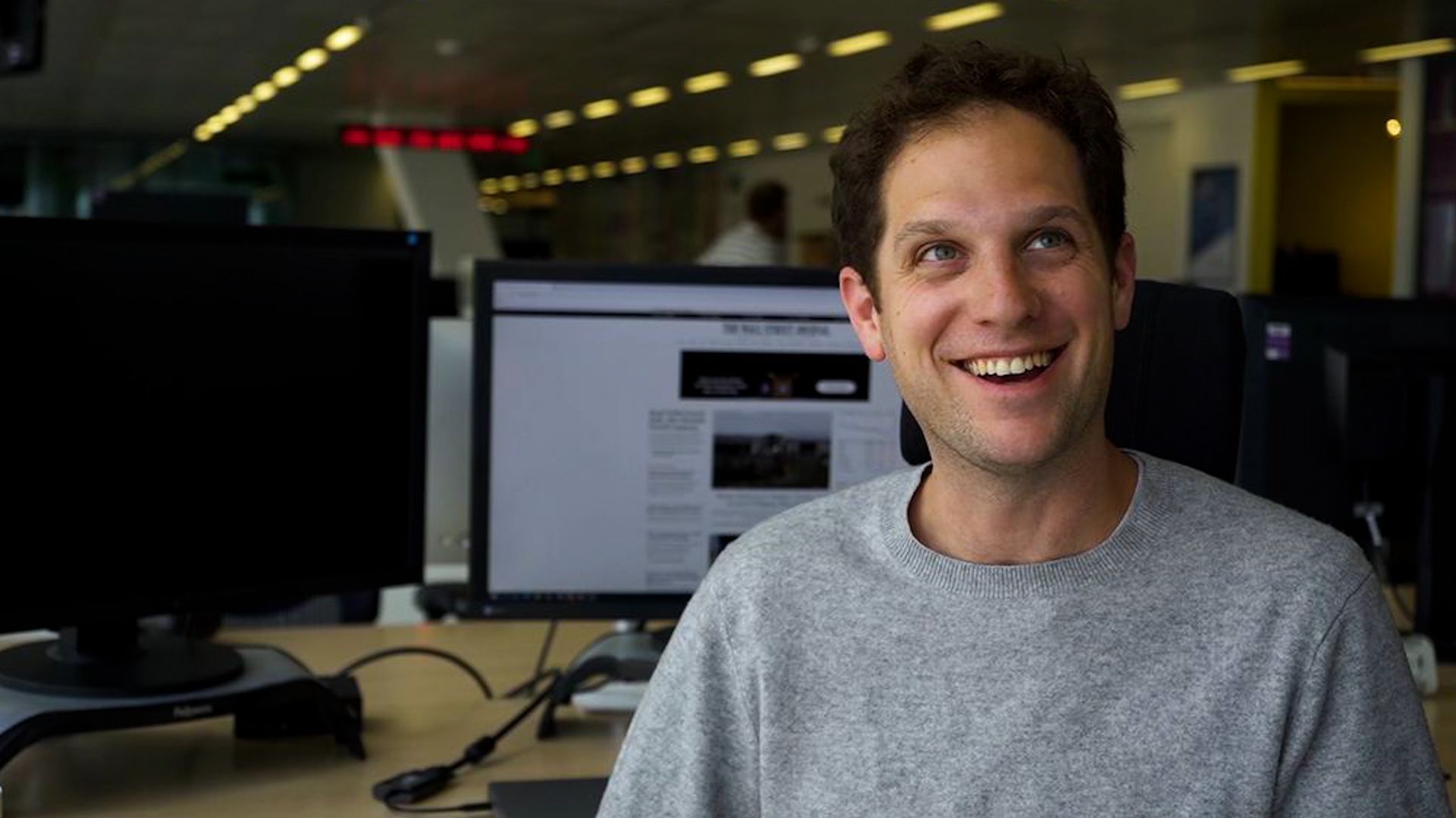 1920x1080 Evan Gershkovich ‘Belongs in This Newsroom’: WSJ Journalists Speak Out
