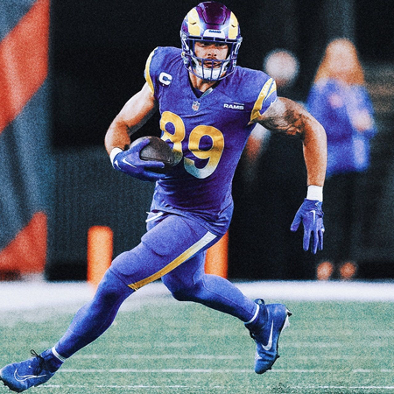 1280x1280 Rams Tight End Tyler Higbee Gets A Two Year Contract Extension