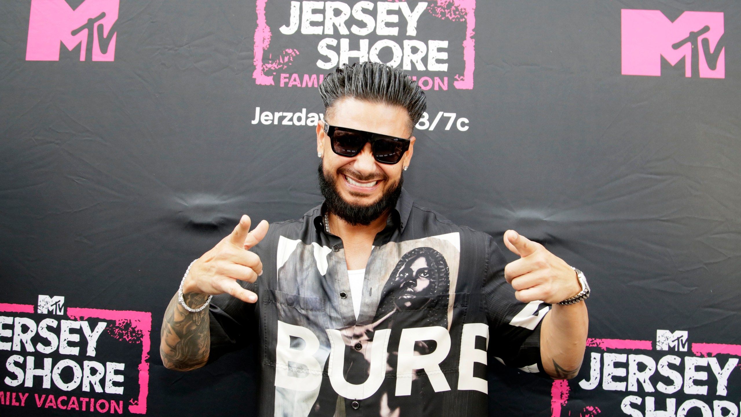 2560x1440 Calling all guidos and guidettes: DJ Pauly D added to NYS Fair lineup