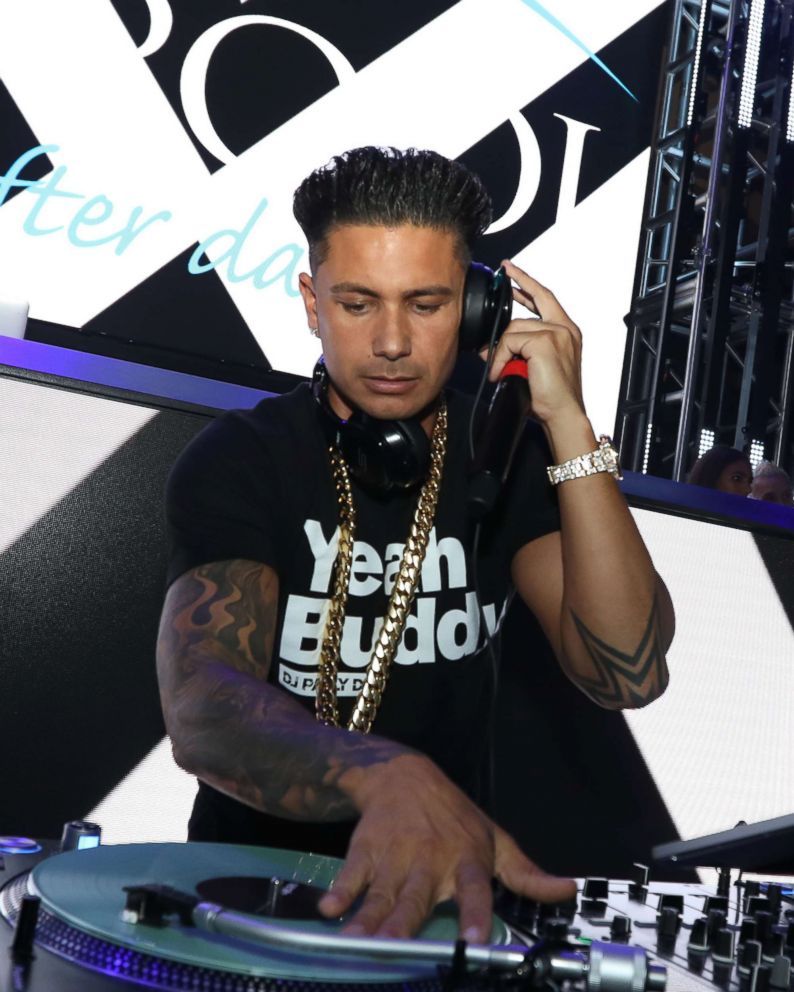 794x992 'Jersey Shore' cast dishes on their reunion special