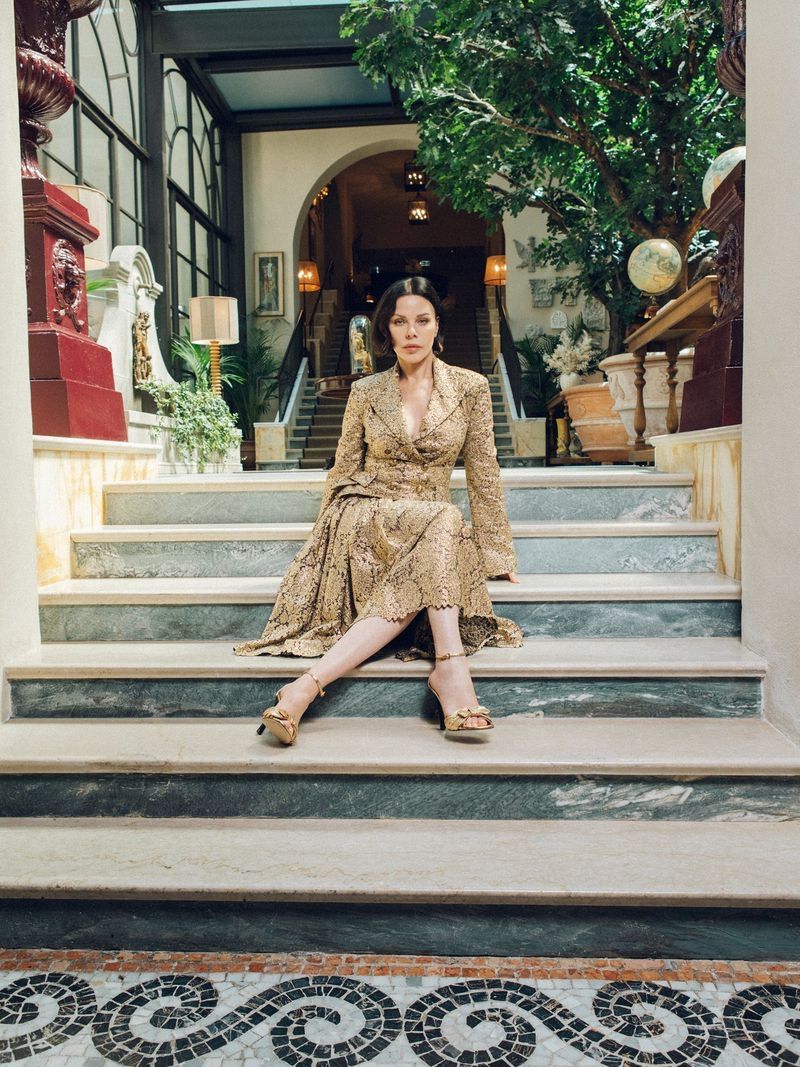 800x1067 Marco D'Amico teams up with actor Debi Mazar and The Sunday Times Style to deliver chic style throughout in “In the Moment” for the August 2026 issue