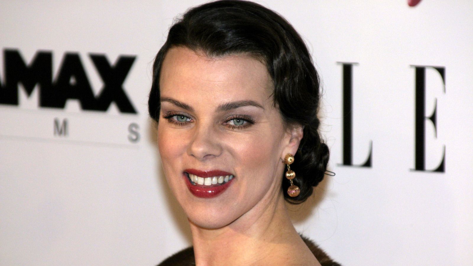 1600x900 The Stunning Transformation Of Debi Mazar