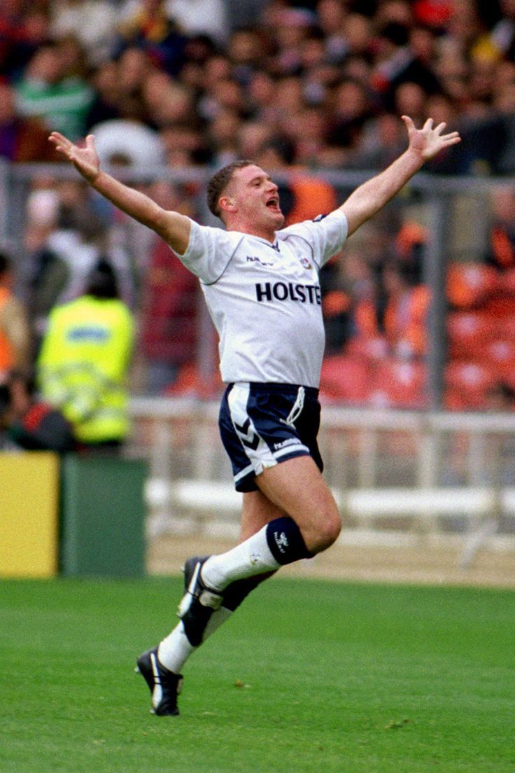 736x1104 Paul Gascoigne. Gazza