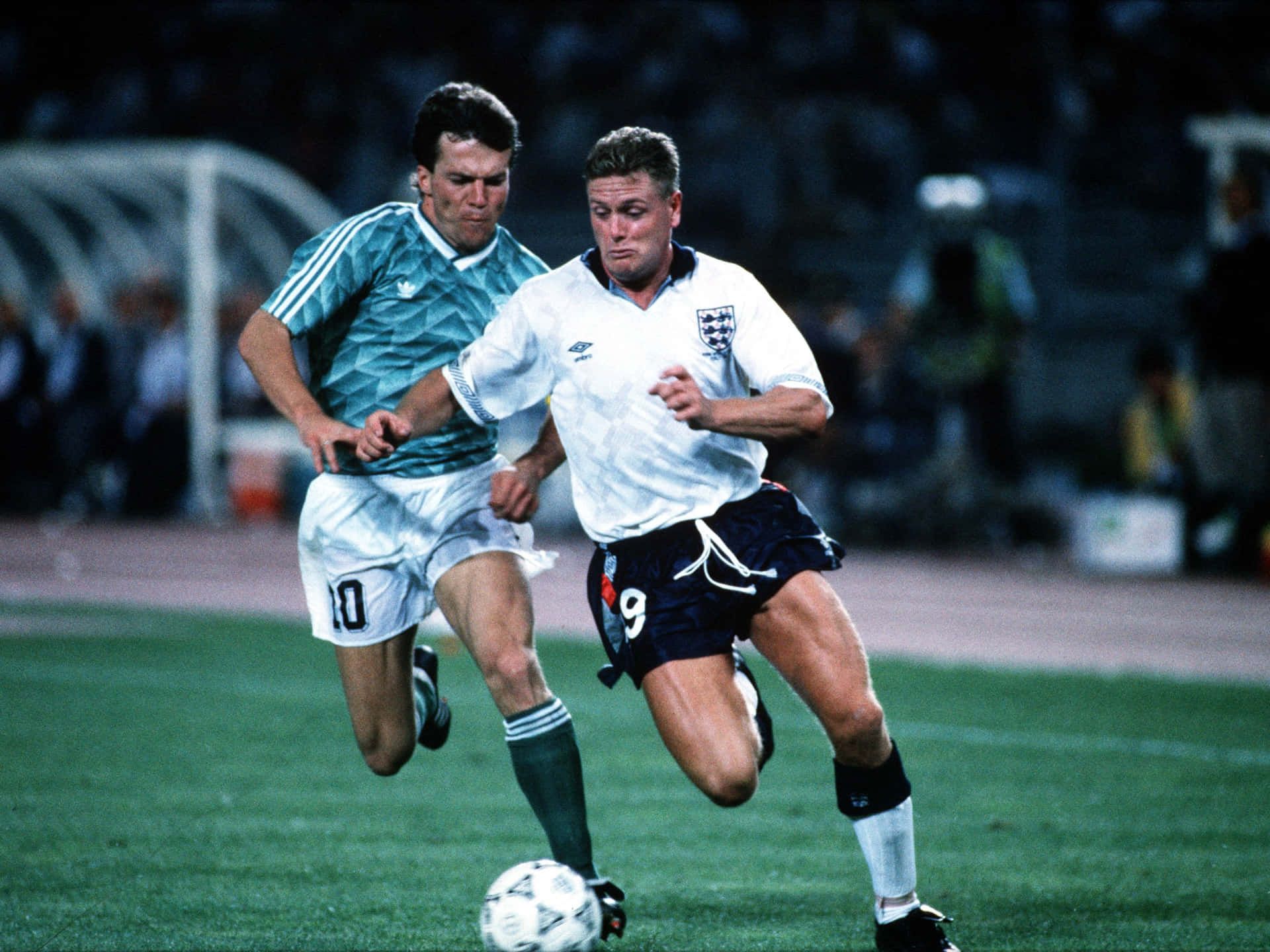 1920x1440 Download Paul Gascoigne Defending The Ball Wallpaper
