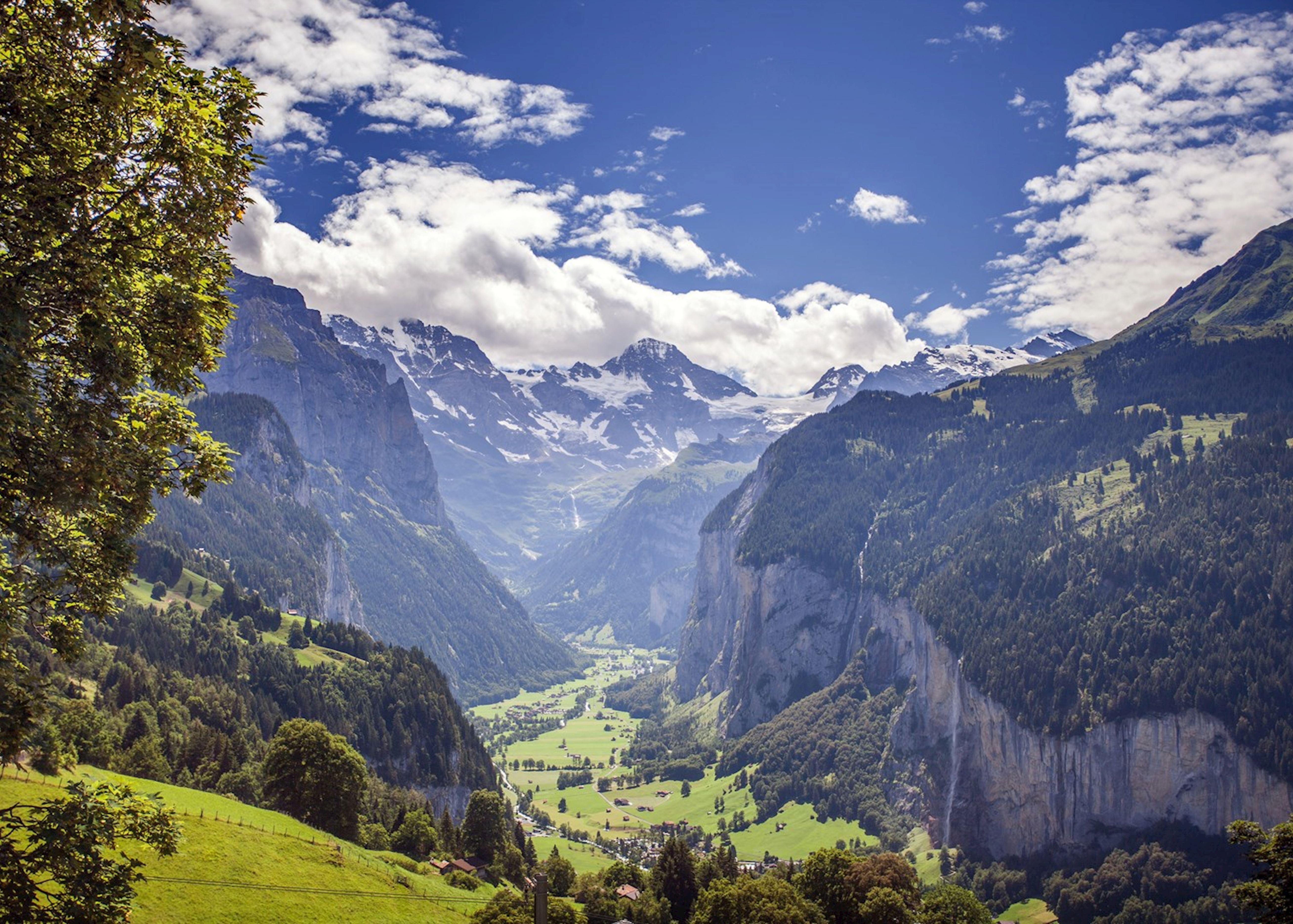 5234x3740 Visit Wengen on a trip to Switzerland. Audley Travel UK