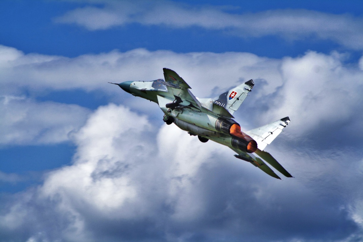 1222x814 Russia's Su 27 And MiG 29 Fighter Jets Carry Some Killer Missiles National Interest