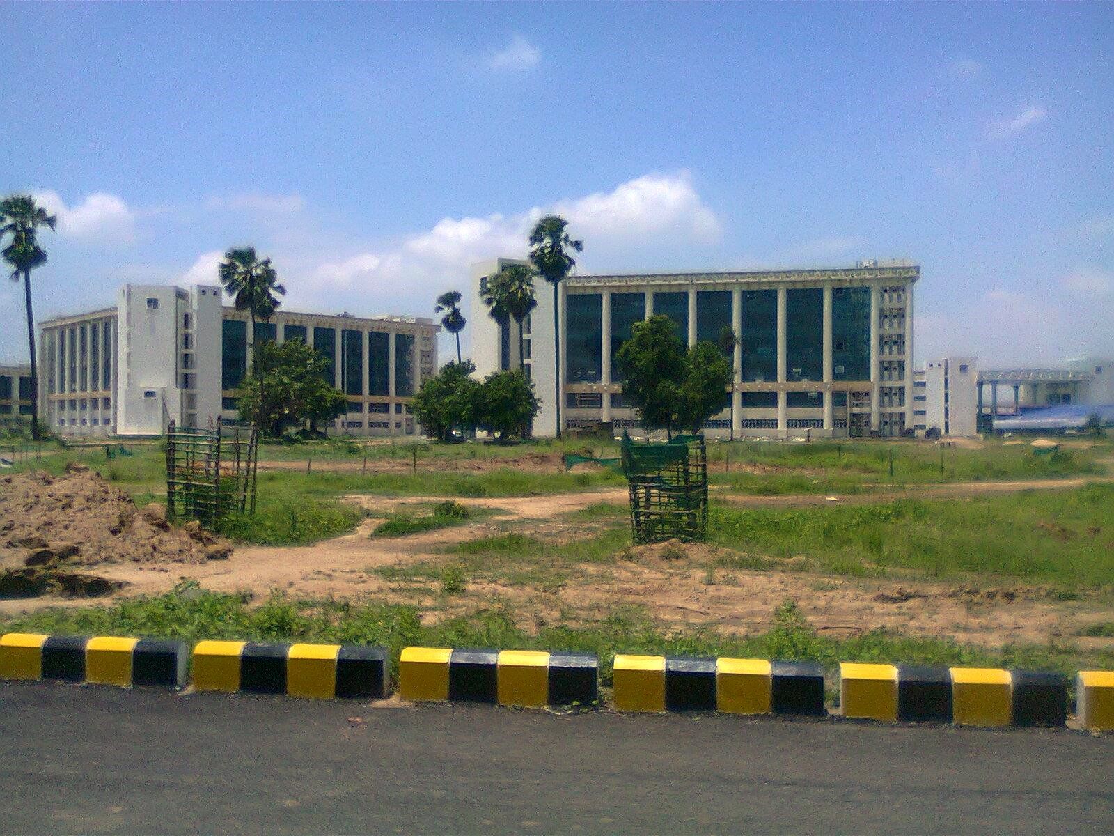 1600x1200 IIT Patna mechanical block back