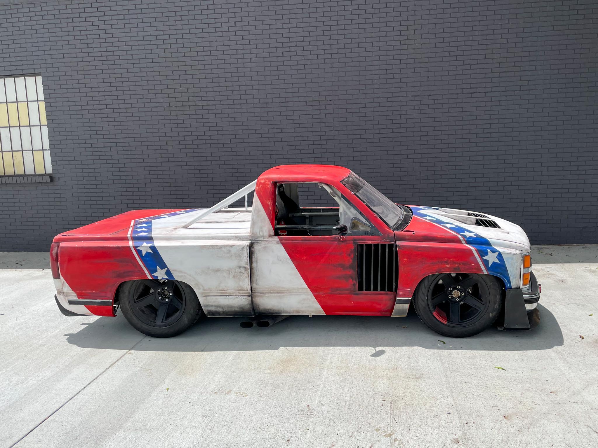 2048x1536 Low & Wide OBS Silverado a Craftsman Truck Series chassis