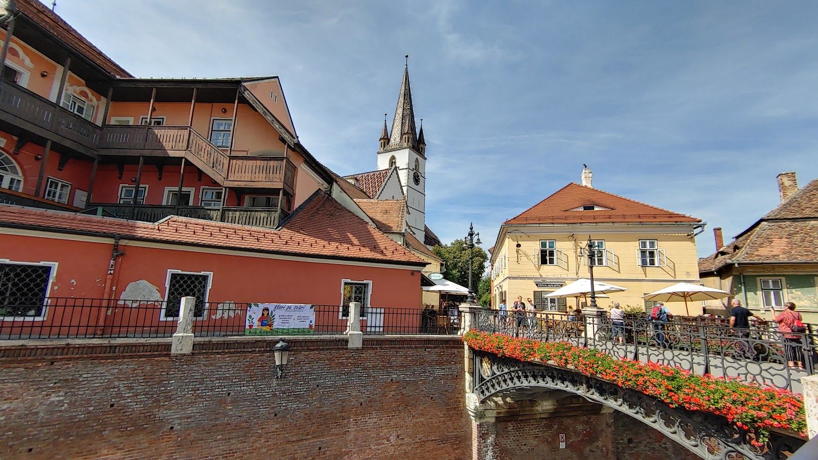 1600x900 Sibiu Areas to Live