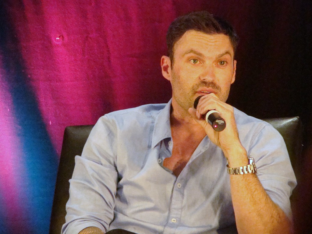 1024x768 Brian Austin Green