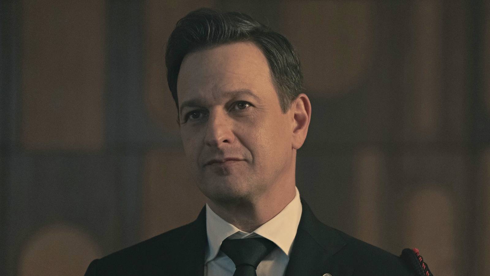 1600x900 Hulu's 6 Part Sci Fi Masterpiece Is Officially Debuting On Netflix