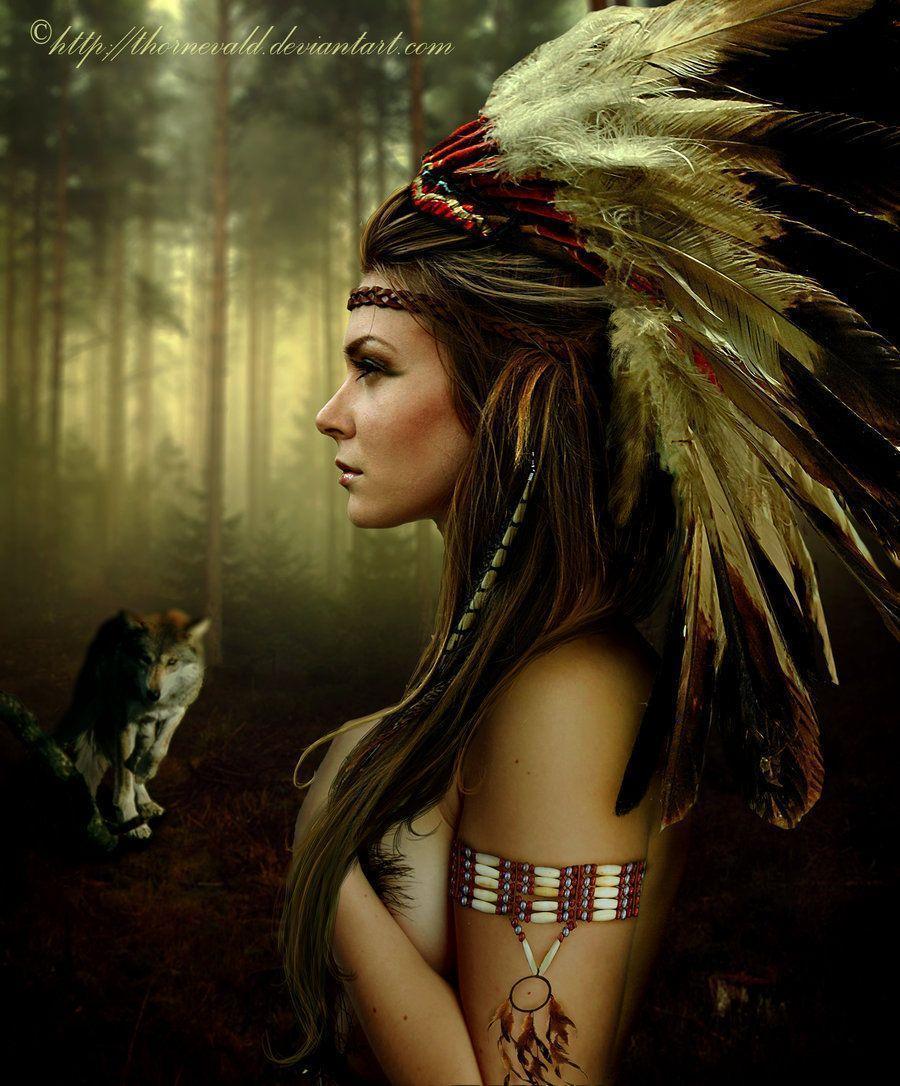 900x1086 Native American Headdress Girls Wallpaper