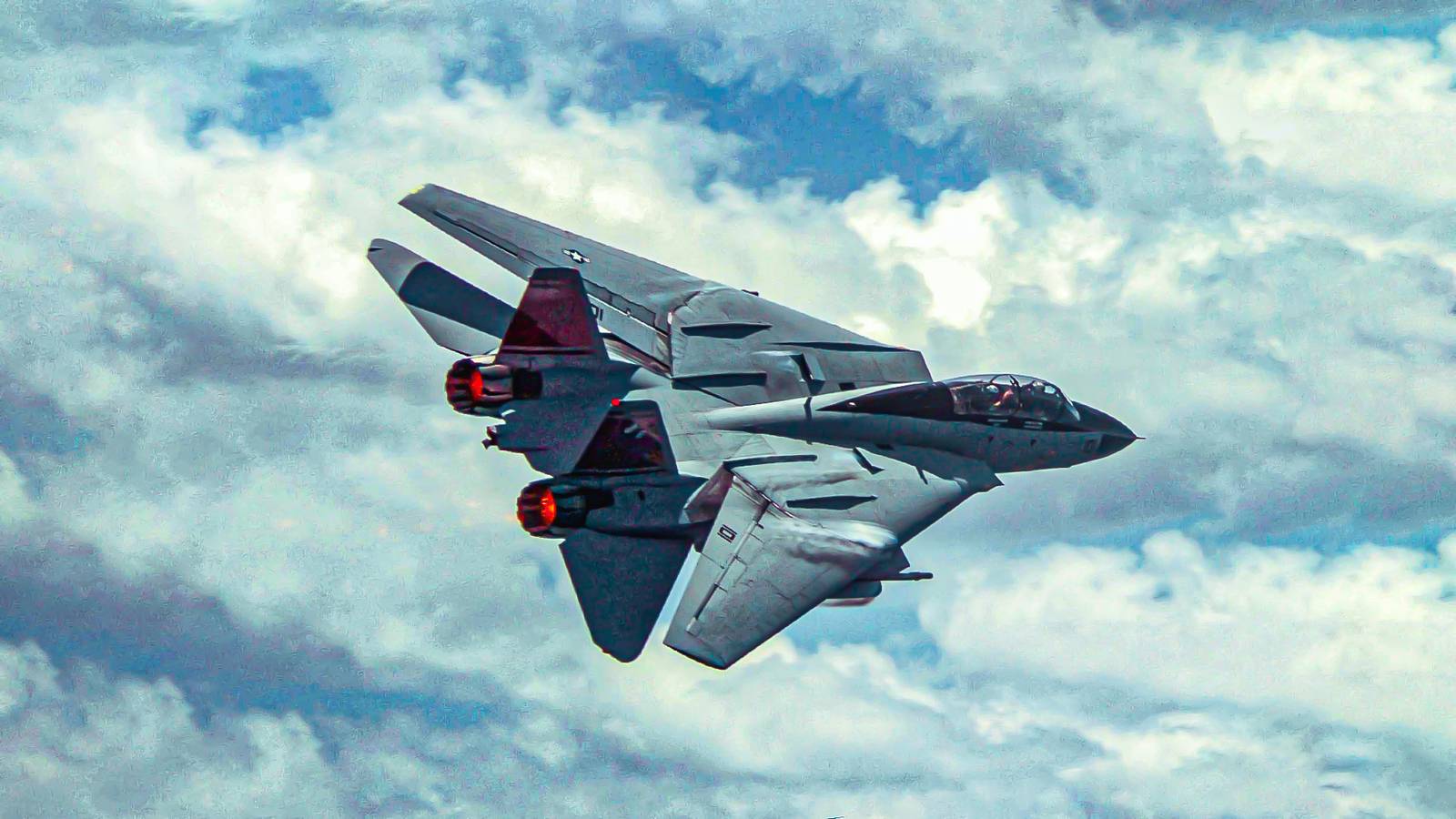 1600x900 The Last US Navy Fighter With Manual Controls
