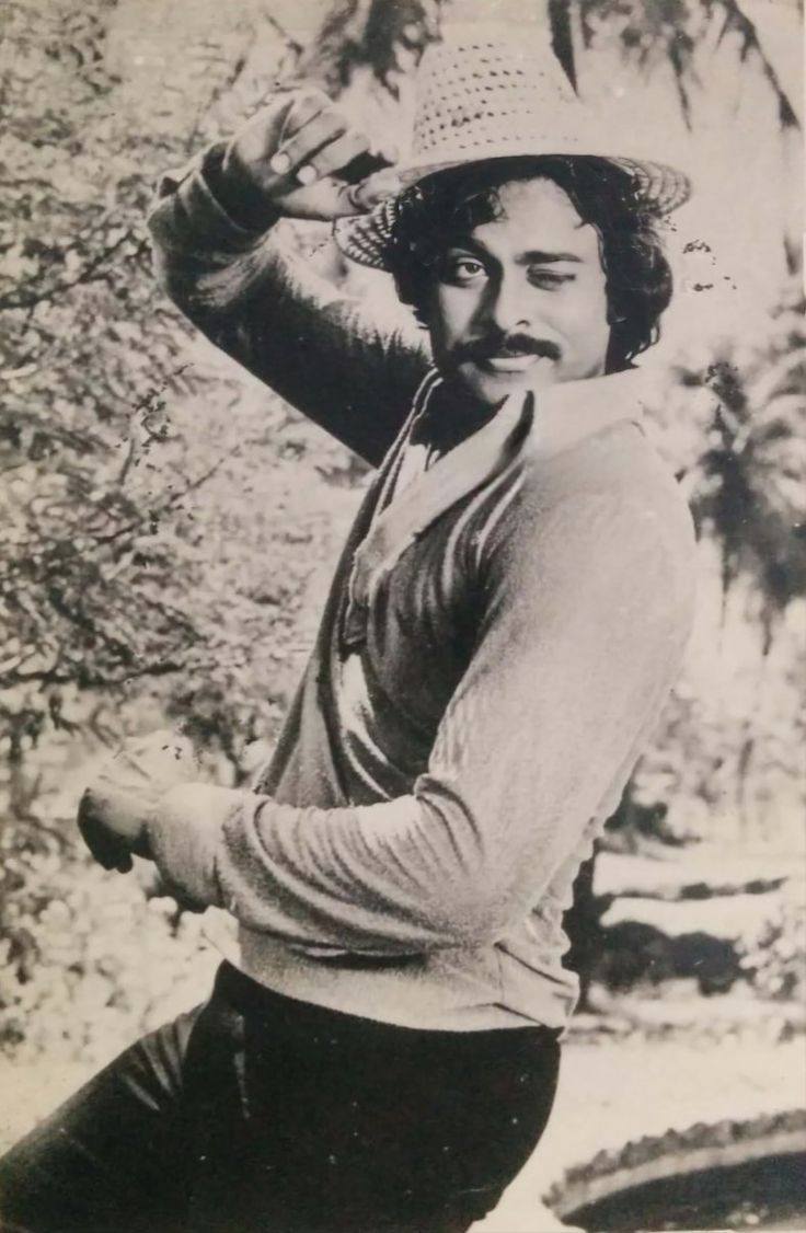 736x1126 Rajinikanth aesthetic. Sivaji rajini, Vintage rajinikanth wallpaper, Ss