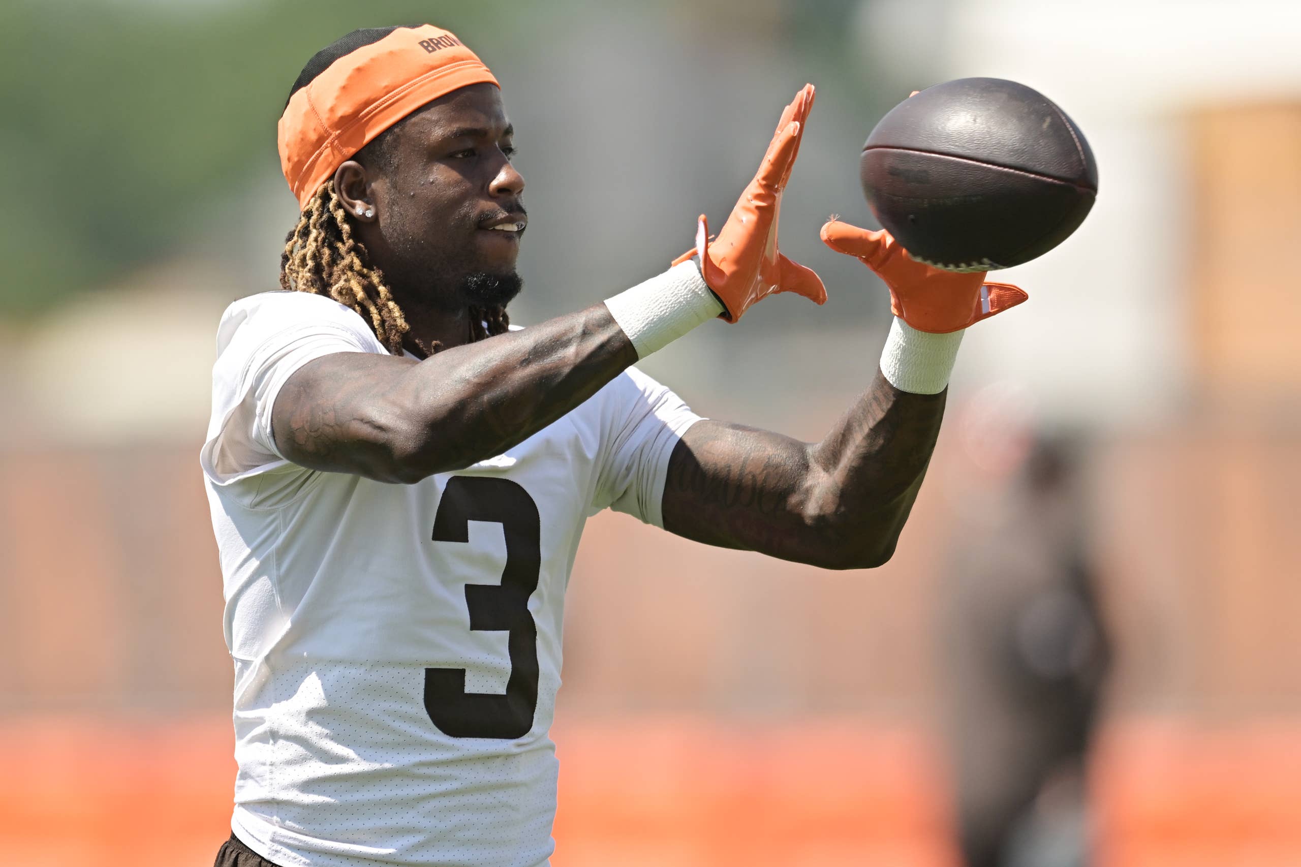 2560x1706 Colts Linked to Jerry Jeudy After Browns Receiver Draws One Target in Week 2