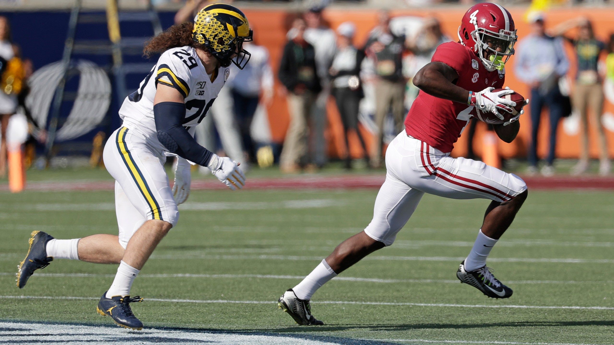 2560x1440 Broncos add offensive talent; drafts Jerry Jeudy