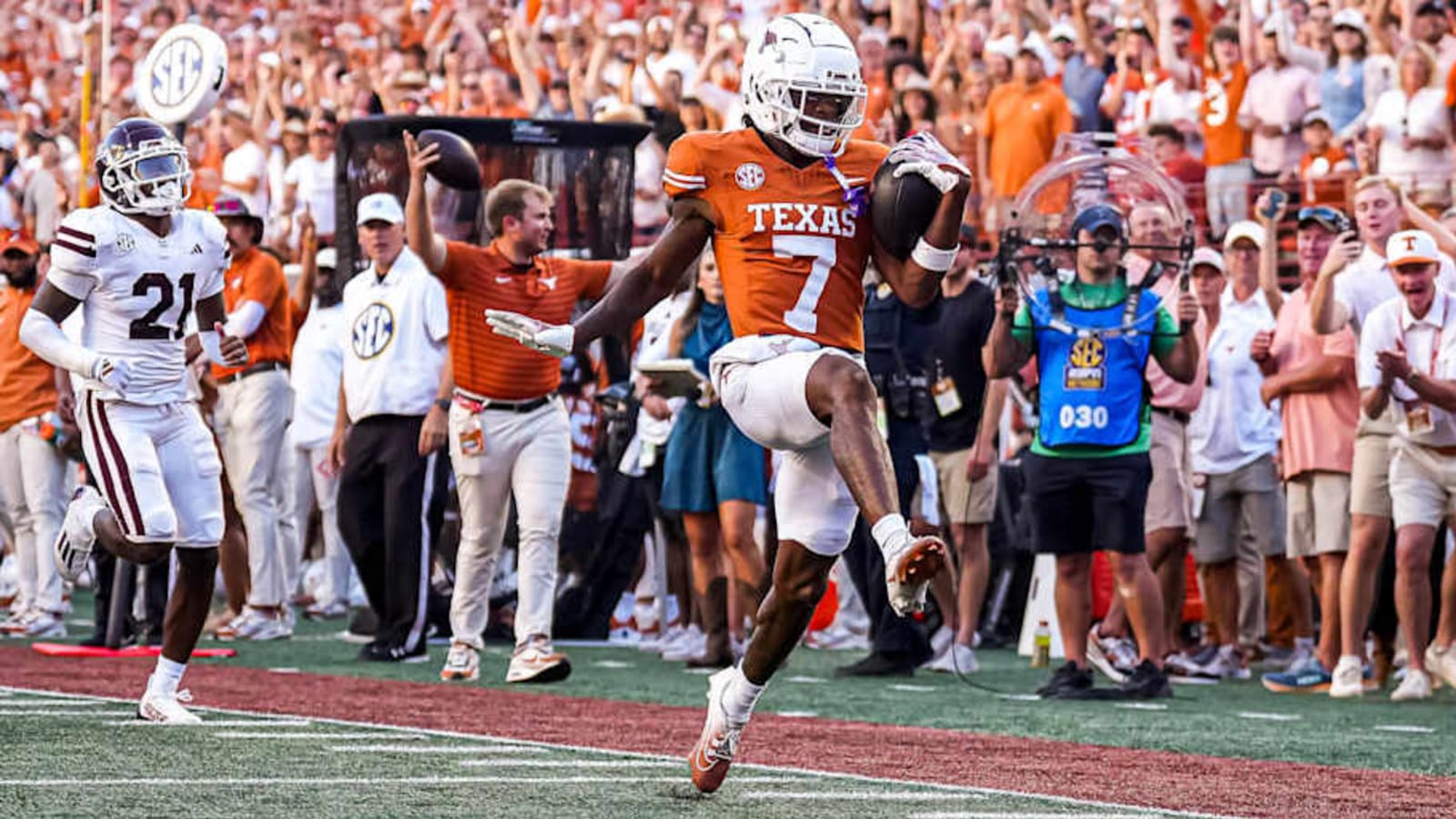 1600x900 Texas&; Isaiah Bond might be faster than Xavier Worthy, NFL draft scouts &;buzzing&;