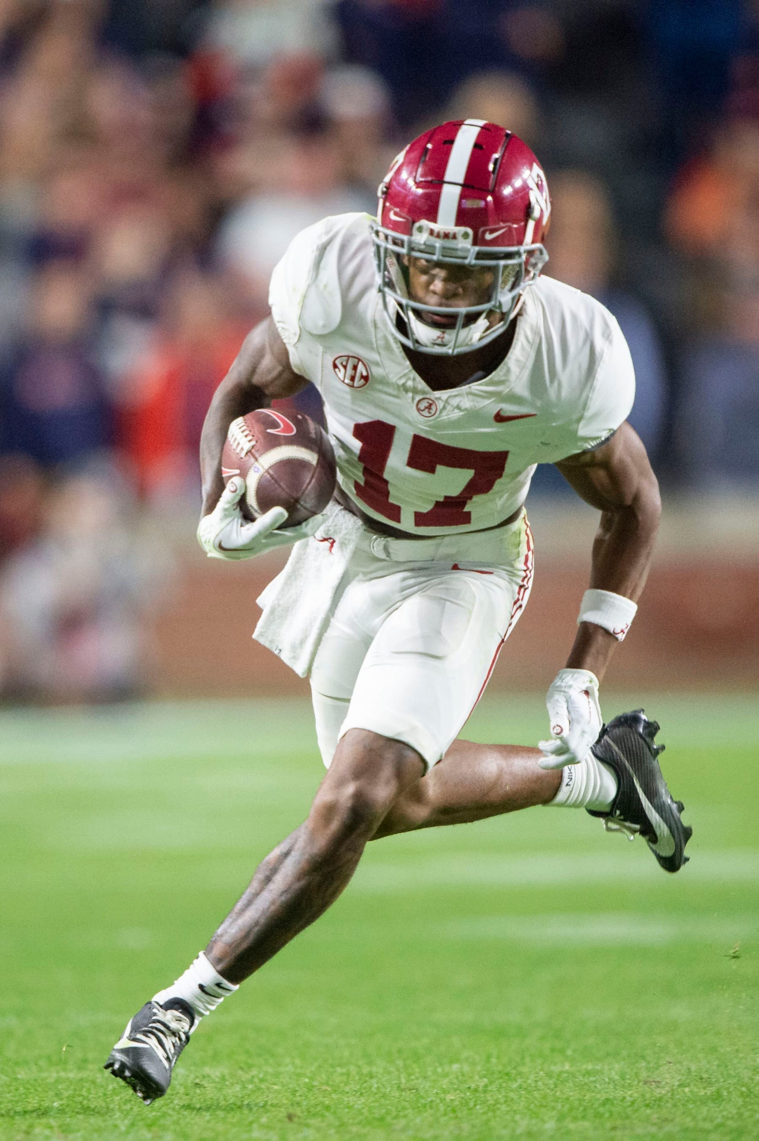 2560x3846 Alabama WR Isaiah Bond Enters Transfer Portal After Nick Saban's Retirement