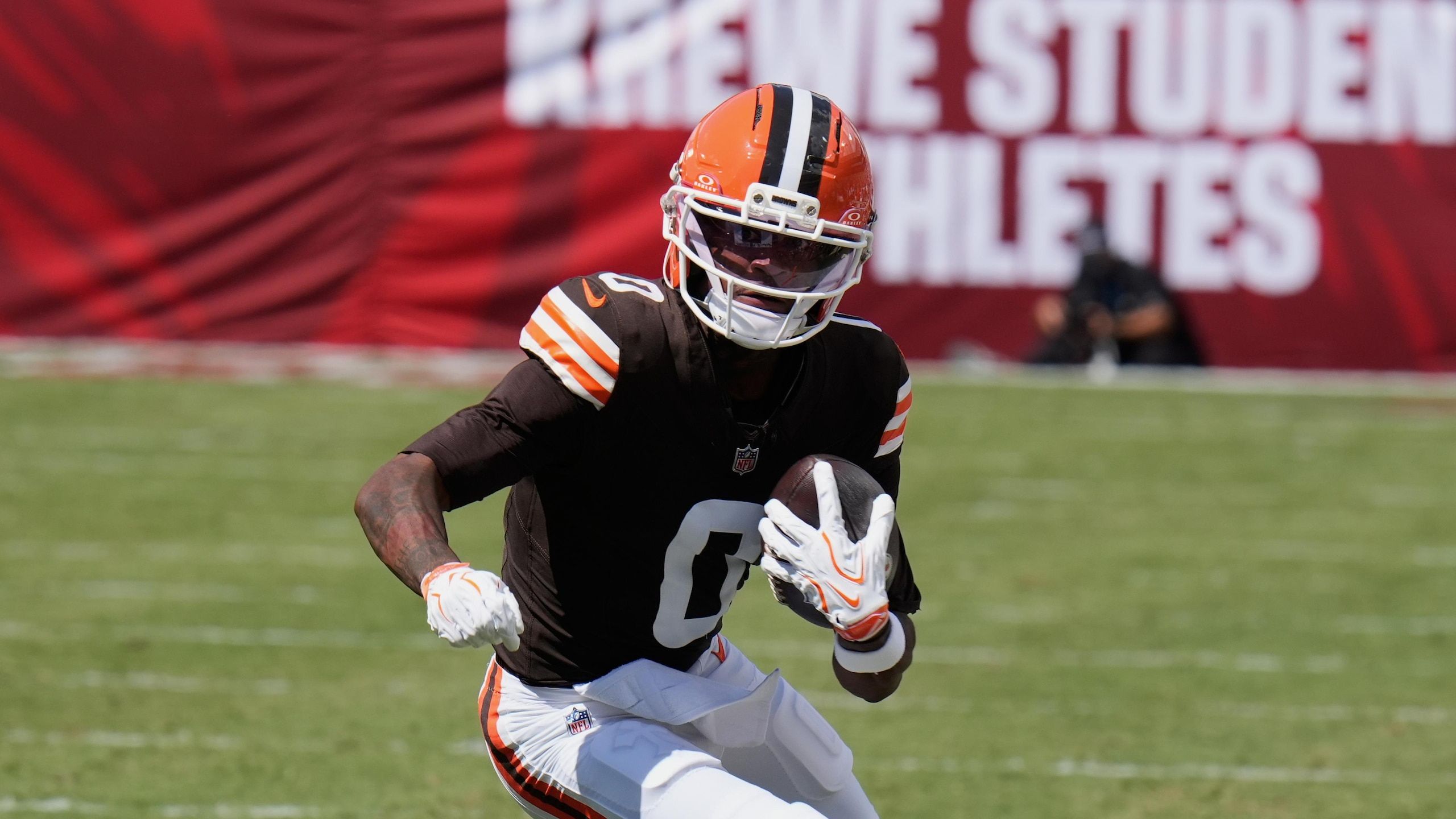 2560x1440 Cleveland Browns Players We'd Like to See Get More Snaps Early in 2026