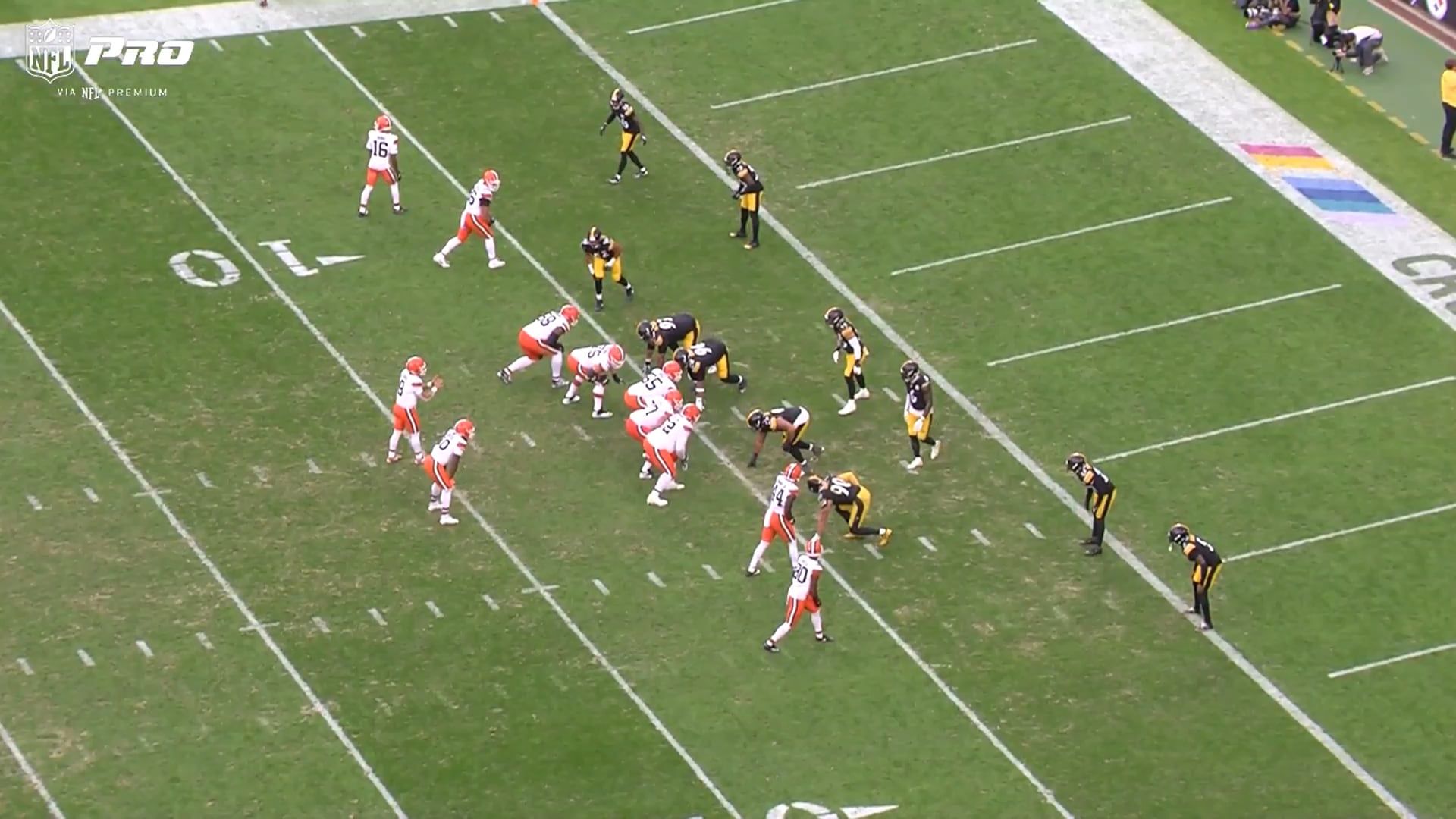 1920x1080 [HIGHLIGHT Dillon Gabriel doinks Isaiah Bond in the head with the football