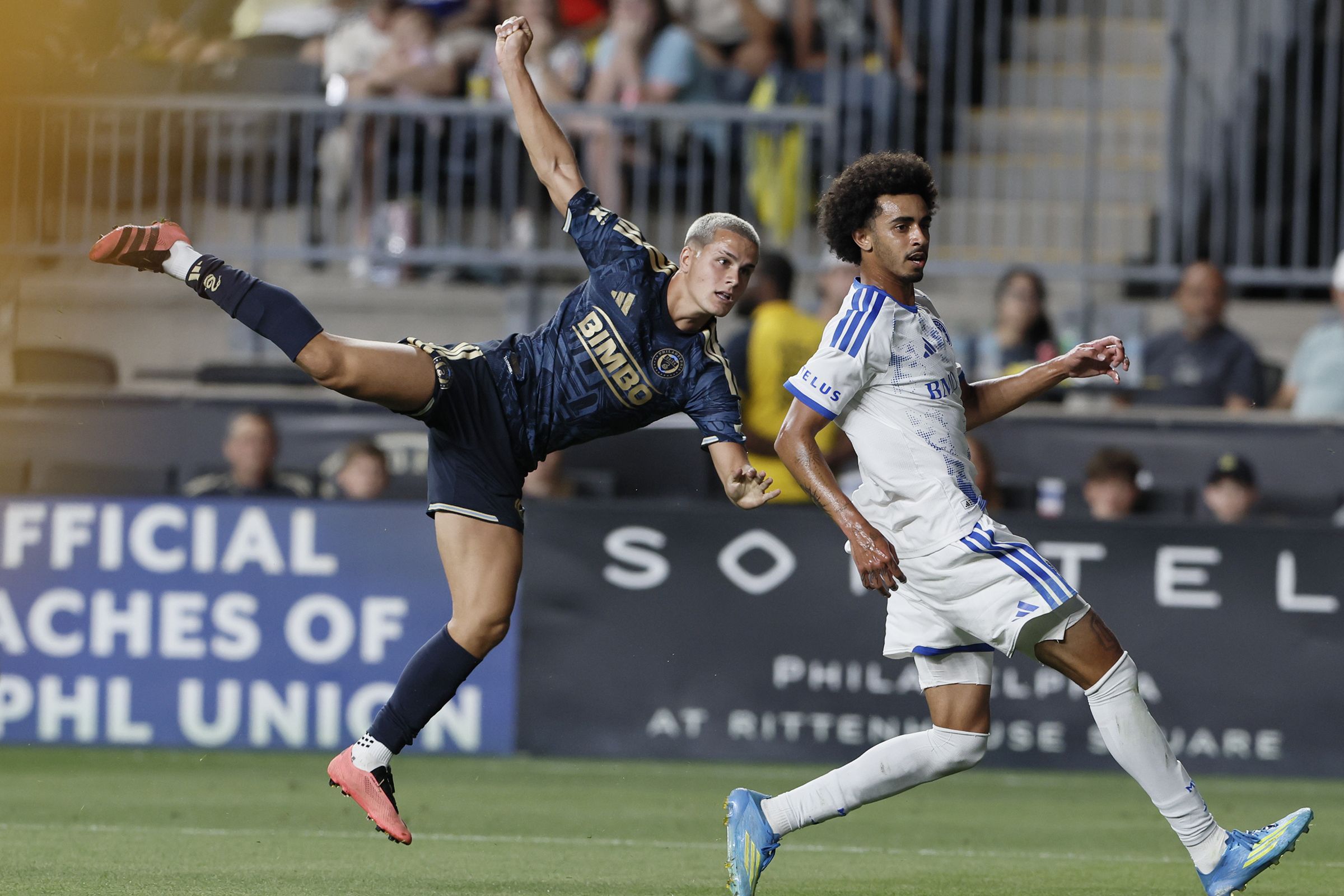 2400x1600 Notebook: Ali Krieger in ESPN the Magazine's Body Issue