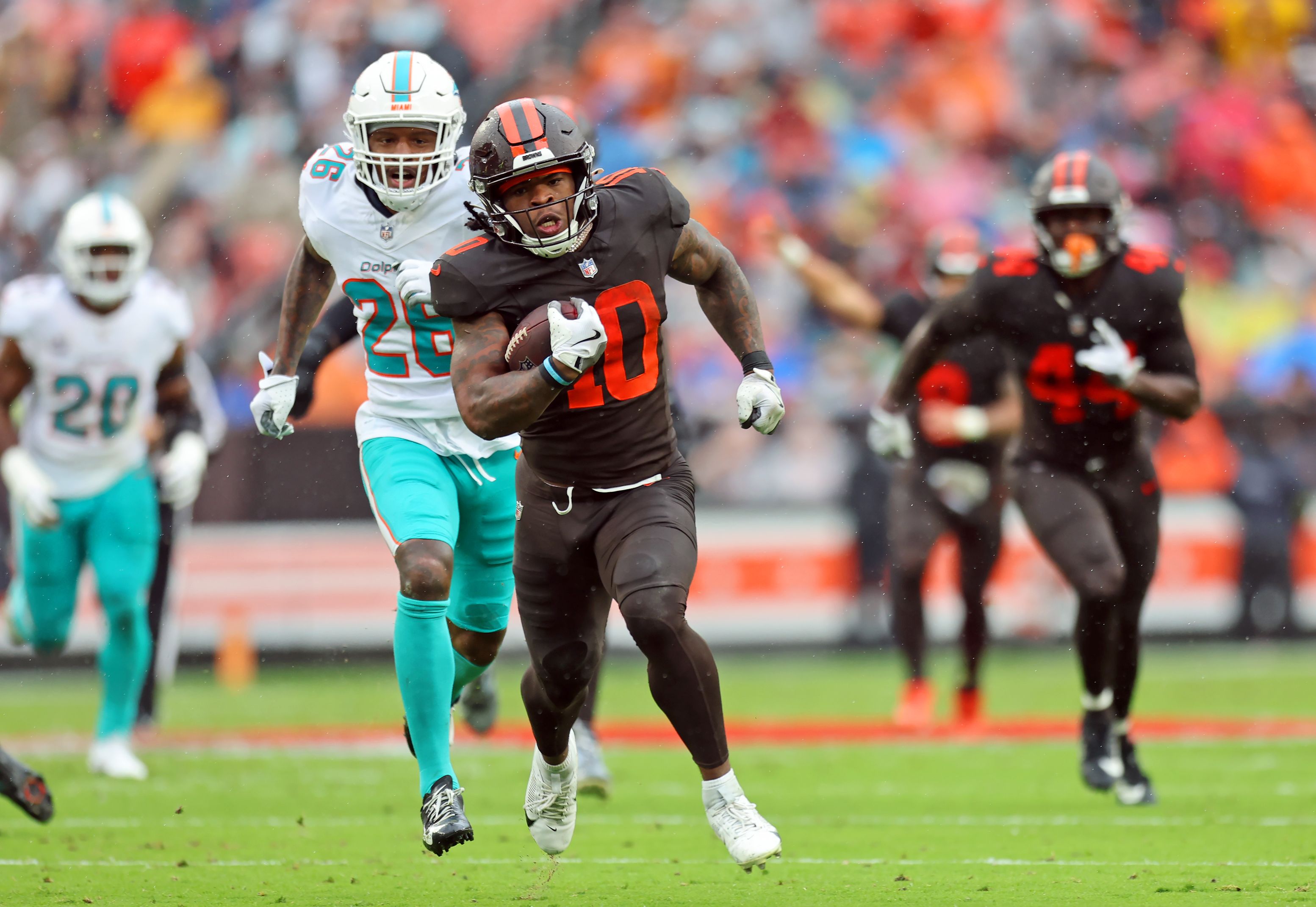 3107x2141 Cleveland Browns running back Quinshon Judkins vs. Miami Dolphins, October 2025