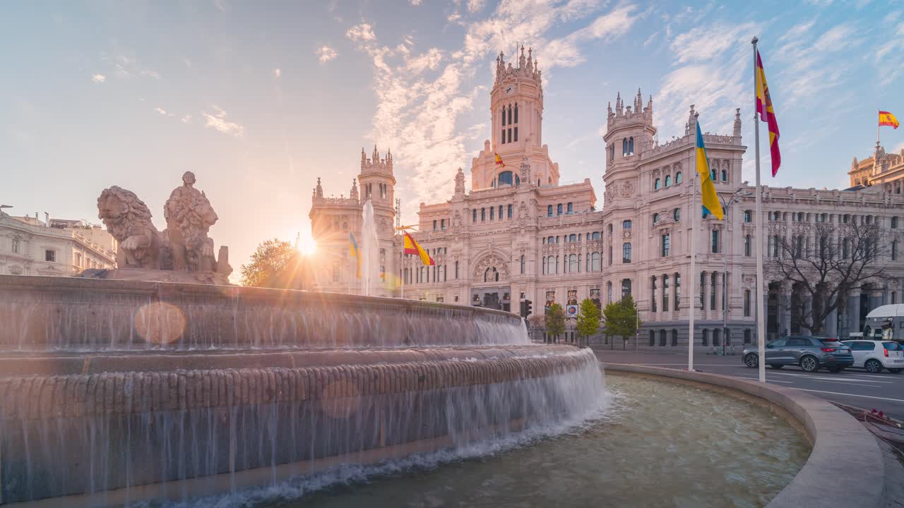 1280x720 Cibeles palace and fountain at the plaza de cibeles in madrid, spain