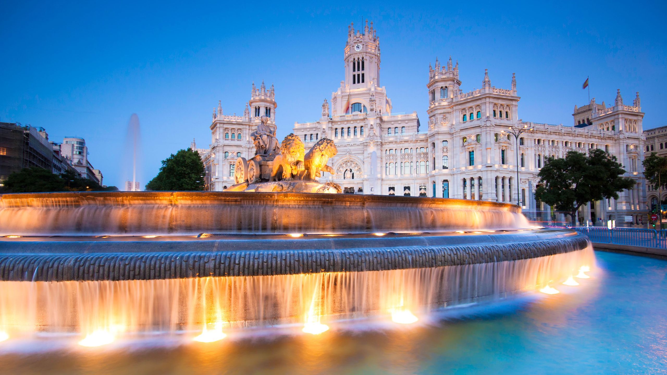 2560x1440 Palacio de Cibeles Review. Condé Nast Traveler