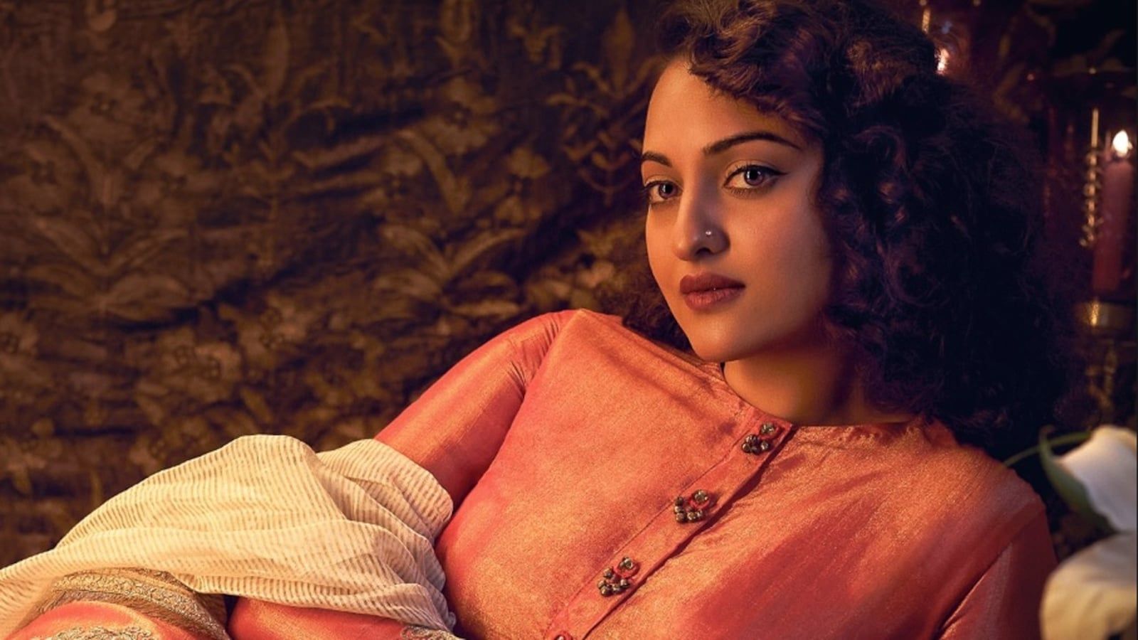 1600x900 Heeramandi' budget, star cast fees revealed, Sanjay Leela Bhansali's pay cheque is higher than anyone
