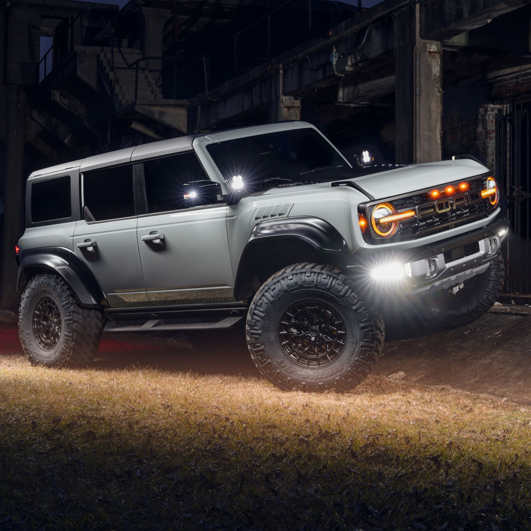 2048x2048 Ford Bronco Raptor Wallpaper 4K, Performance SUV