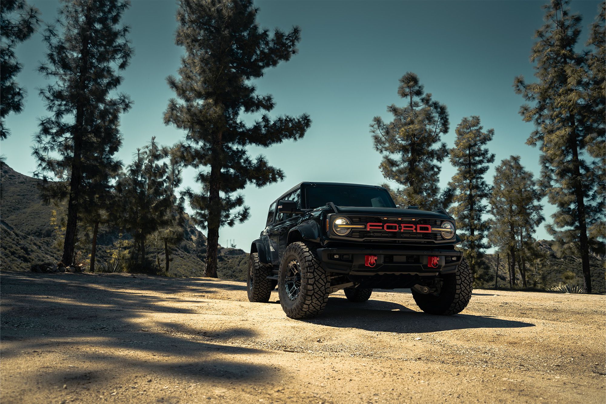 2000x1333 Ford Bronco Raptor BD O801 Aftermarket Wheels