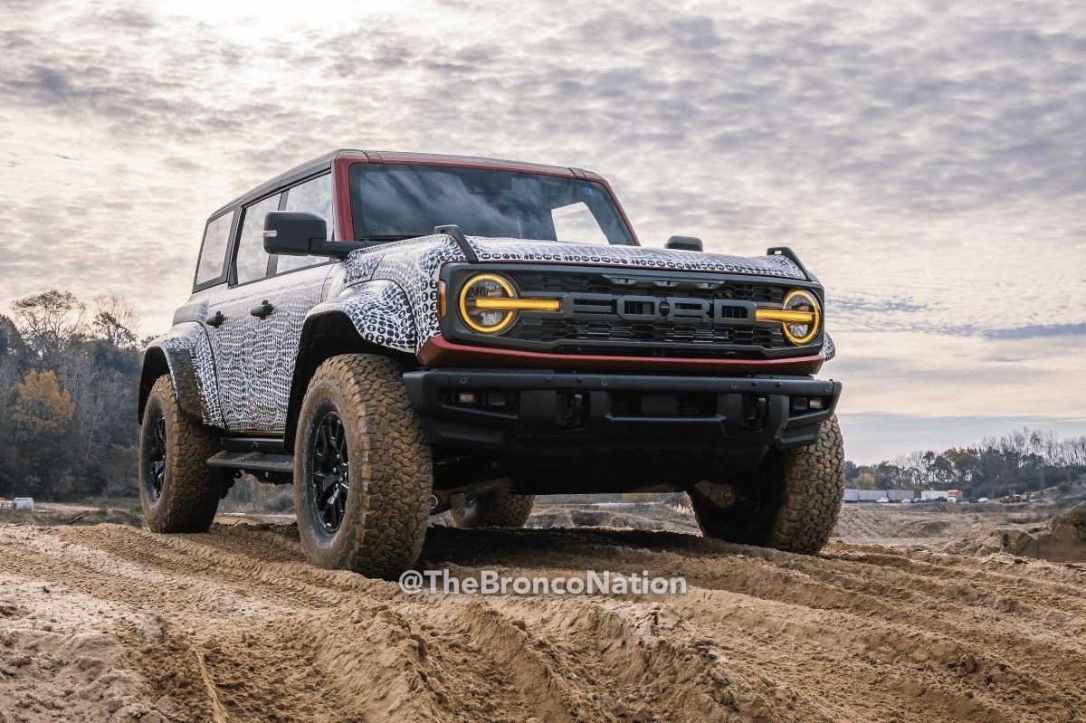 1200x799 Ford Bronco Raptor Picture Show Off Massive Tires, Fender Flares