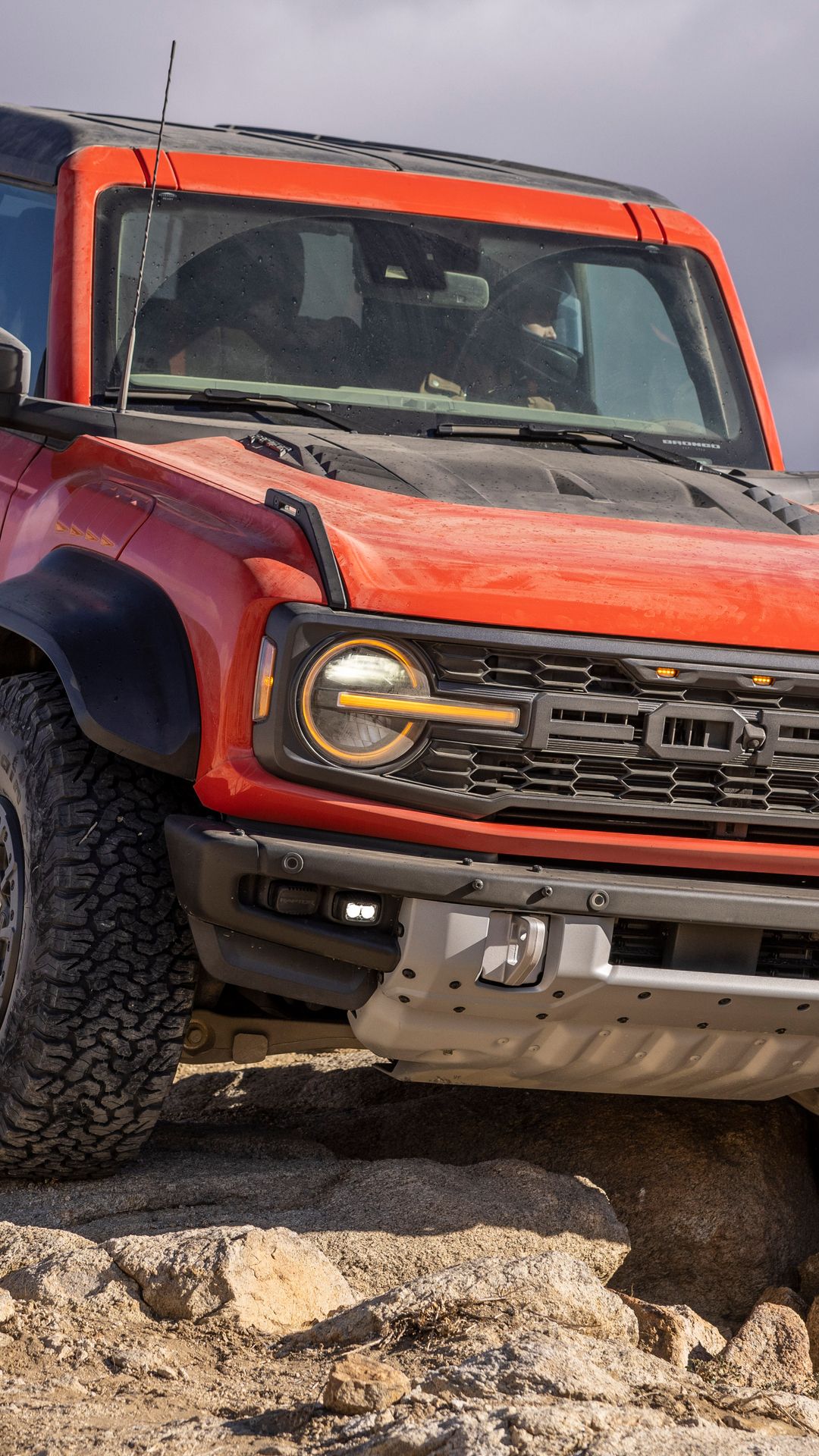 1080x1920 Download Ford Bronco Raptor, Ford, Bronco, Raptor Wallpaper in 1080x1920 Resolution