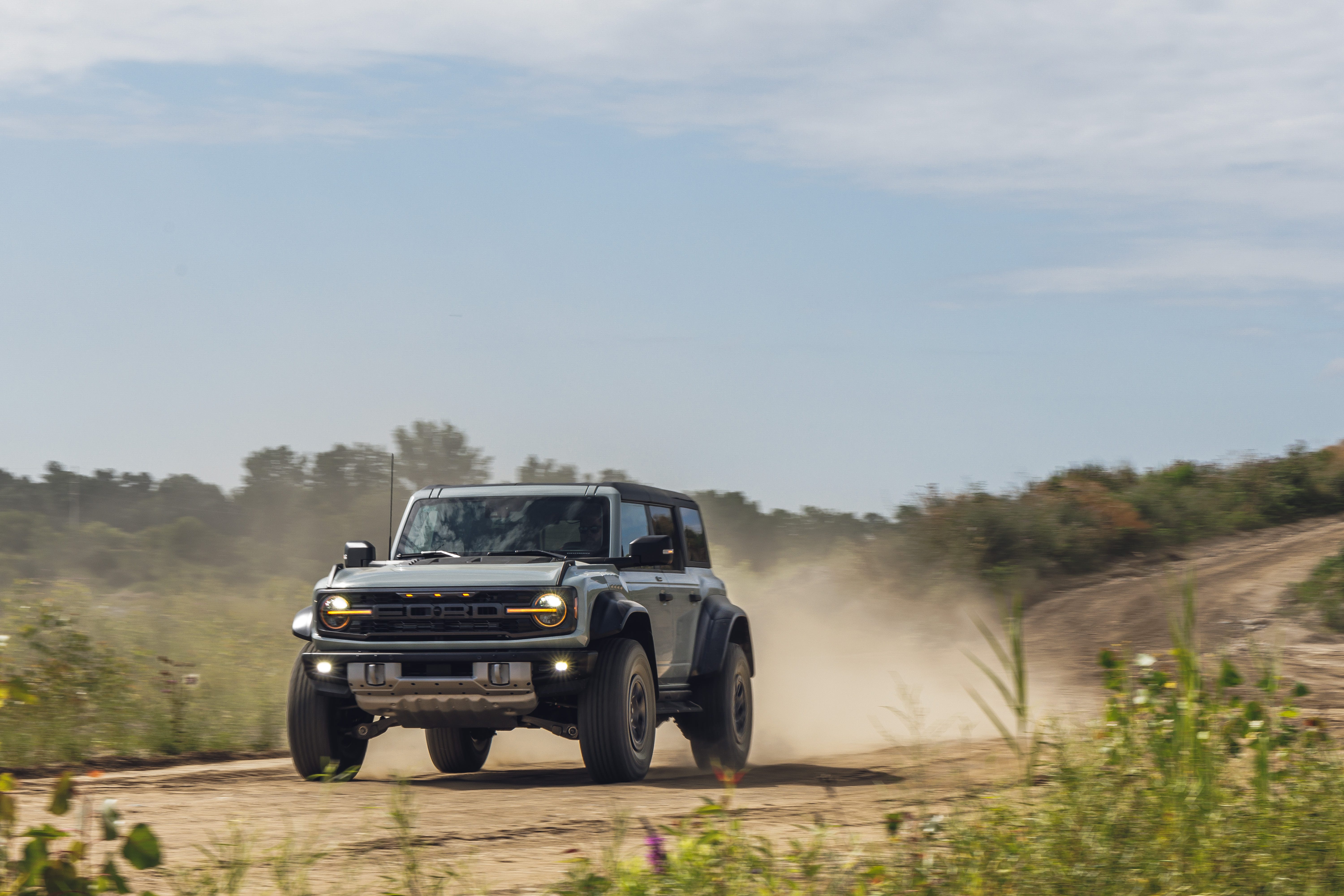 6000x4001 View Photo of the 2022 Ford Bronco Raptor