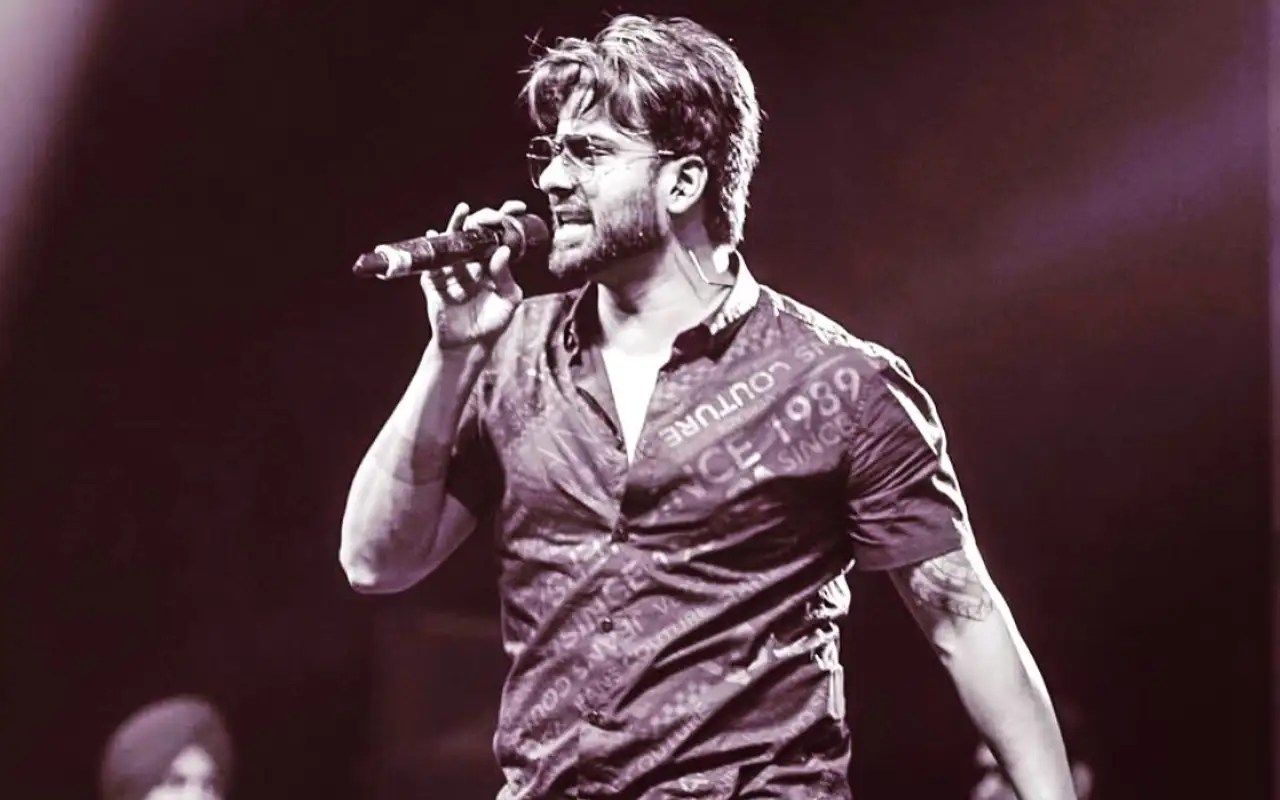 1280x800 Book singer Mankirt Aulakh for Events at Best Prices