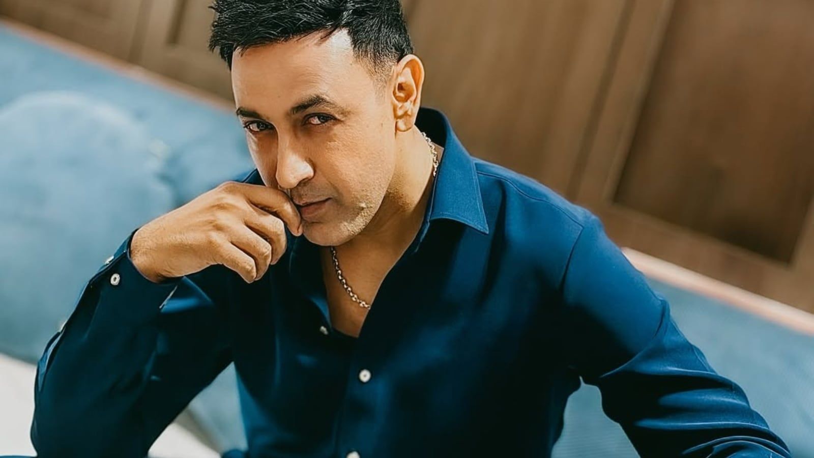 1600x900 He Borrowed Money To Make Music, Failed And Then Cleaned Toilets In Canada, Is Now A Top Singer