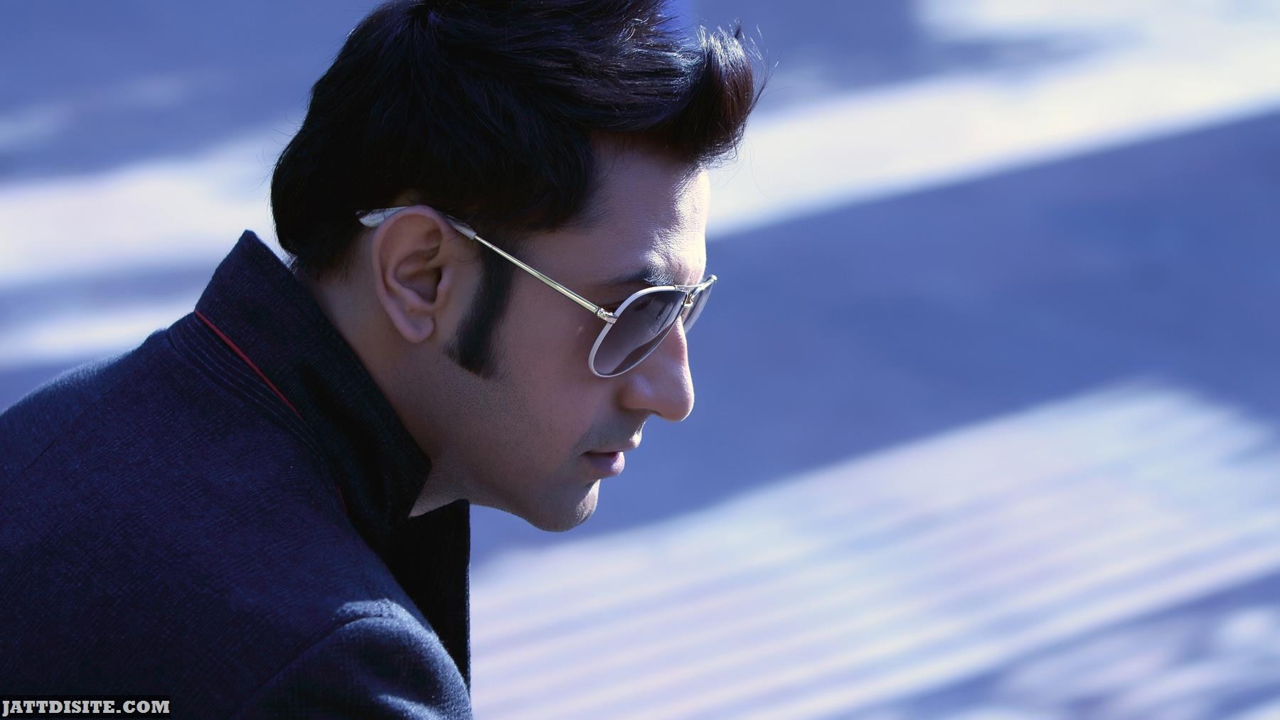 1800x1013 Gippy Grewal Archives
