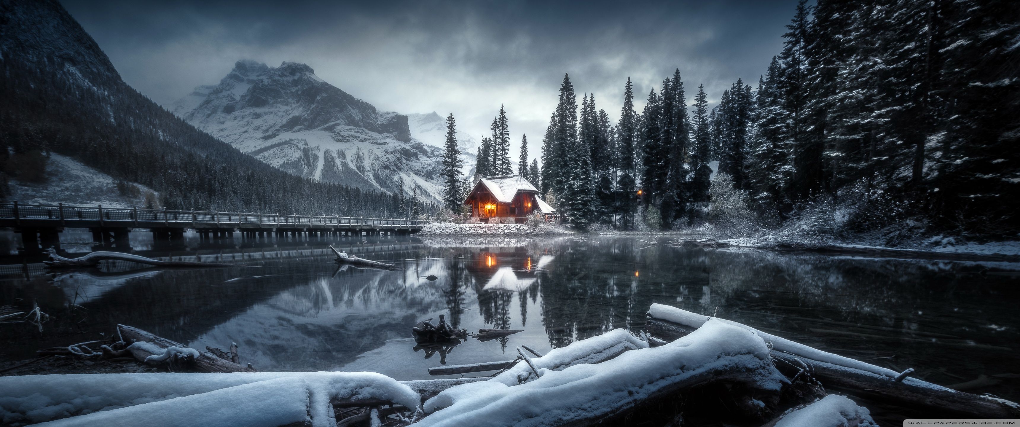 3440x1440 A Warm Place Surrounded by Winter Cold 4K UHD Wallpaper for UltraHD Desktop and TV : Widescreen and UltraWide Display : Smartphone and Tablet Devices