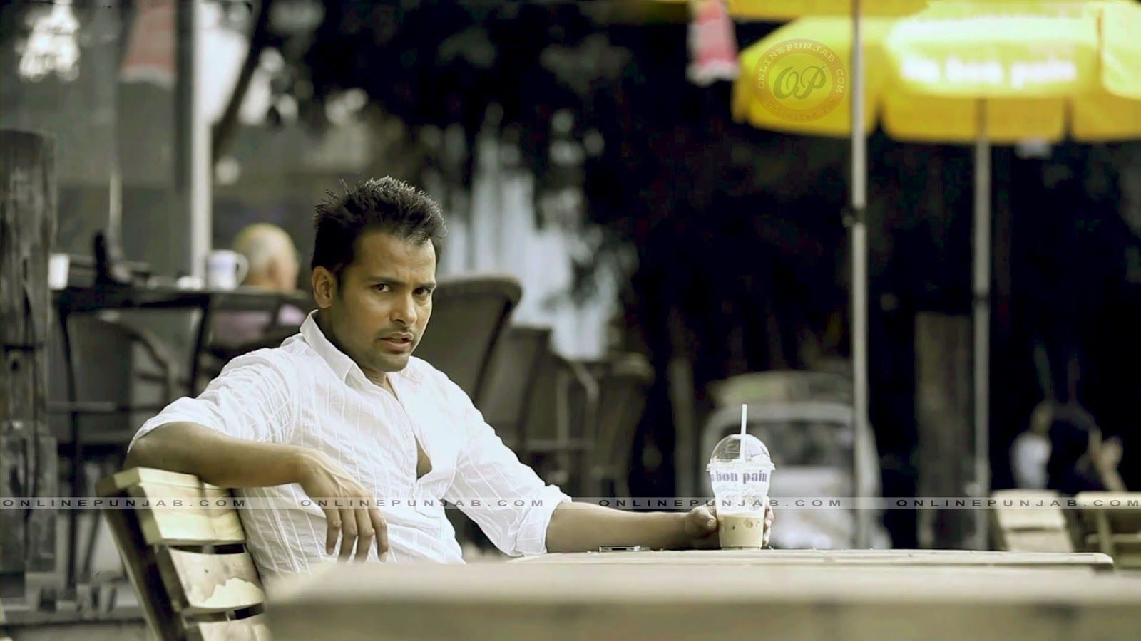 1600x900 Amrinder Gill: Amrinder Gill Latest Wallpaper In HD