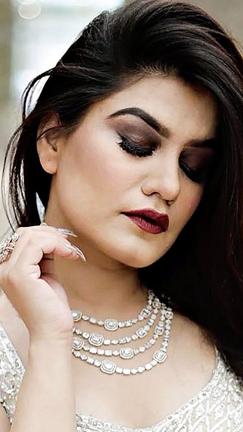 800x1421 Kaur B, punjabi heroin, punjabi, heroin, singer', HD phone wallpaper