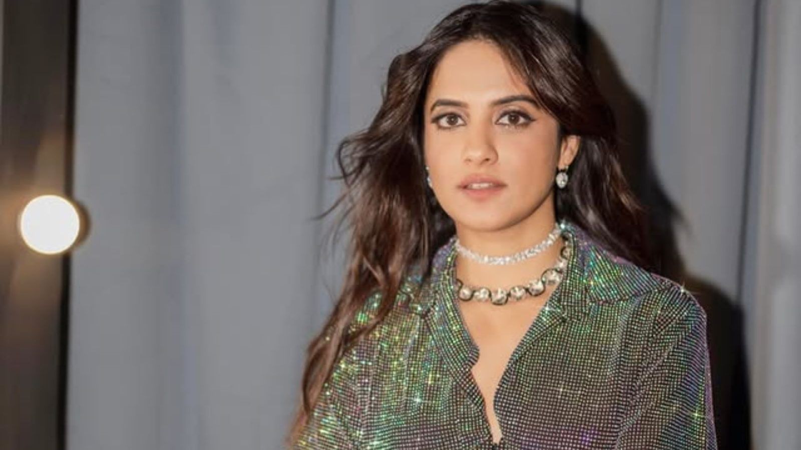 1600x900 Jasleen Royal's net worth: Exploring the Ranjha singer's rising wealth