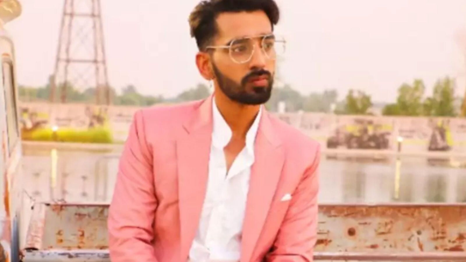 1600x900 Exclusive! Maninder Buttar: My songs are high on emotions, I am not inclined towards commercial hits