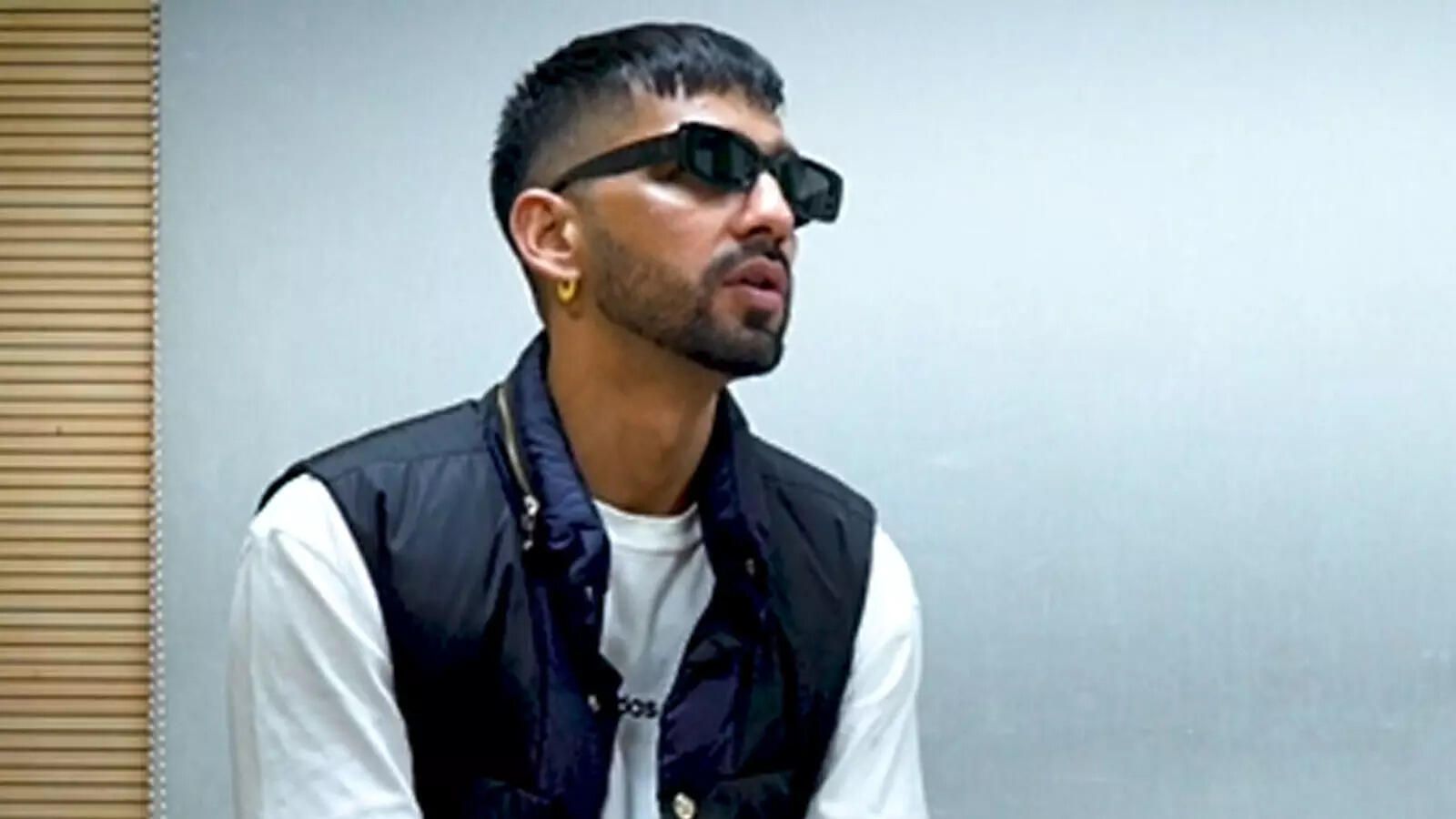 1600x900 Maninder Buttar on doing retakes: 'I leave everything to the director'