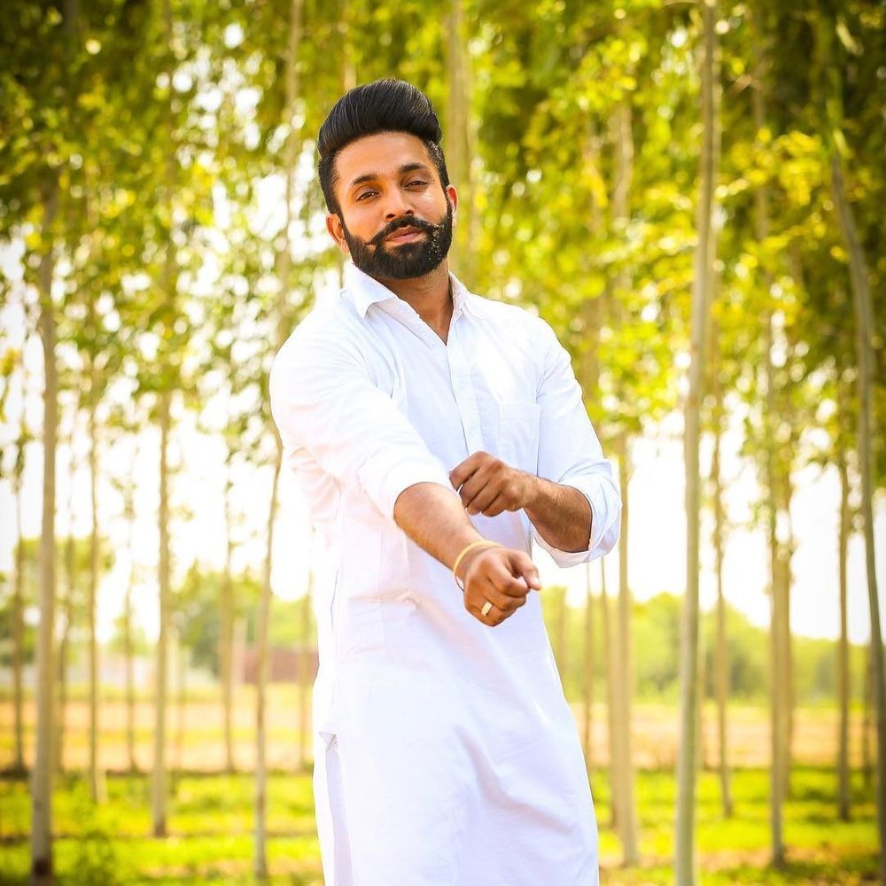 1000x1000 Dilpreet Dhillon Wallpaper