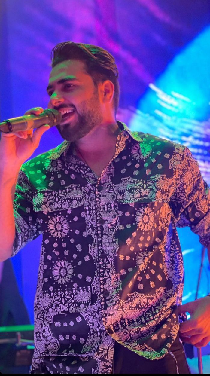 699x1251 Khan Bhaini